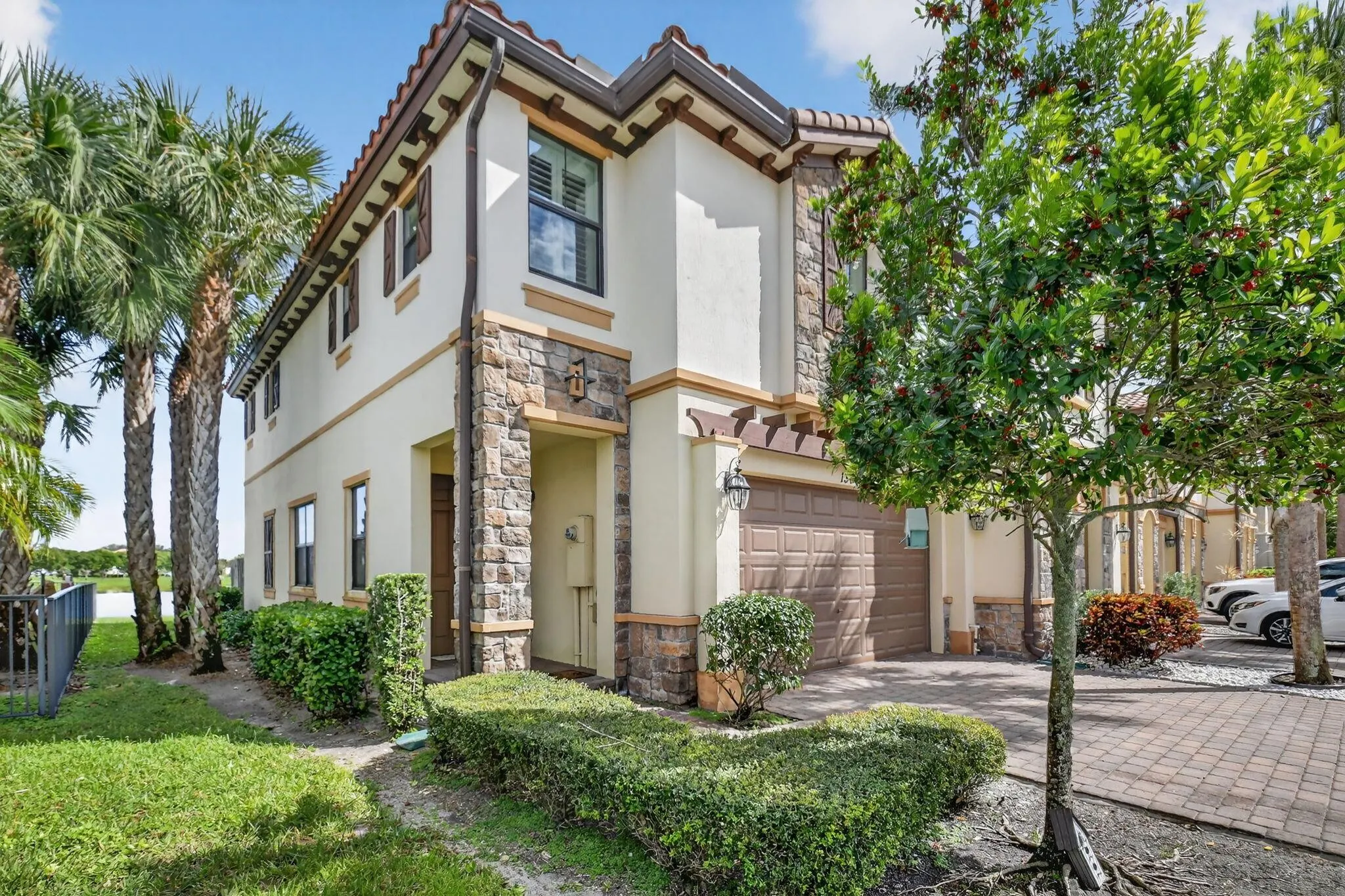 13021 Anthorne Lane