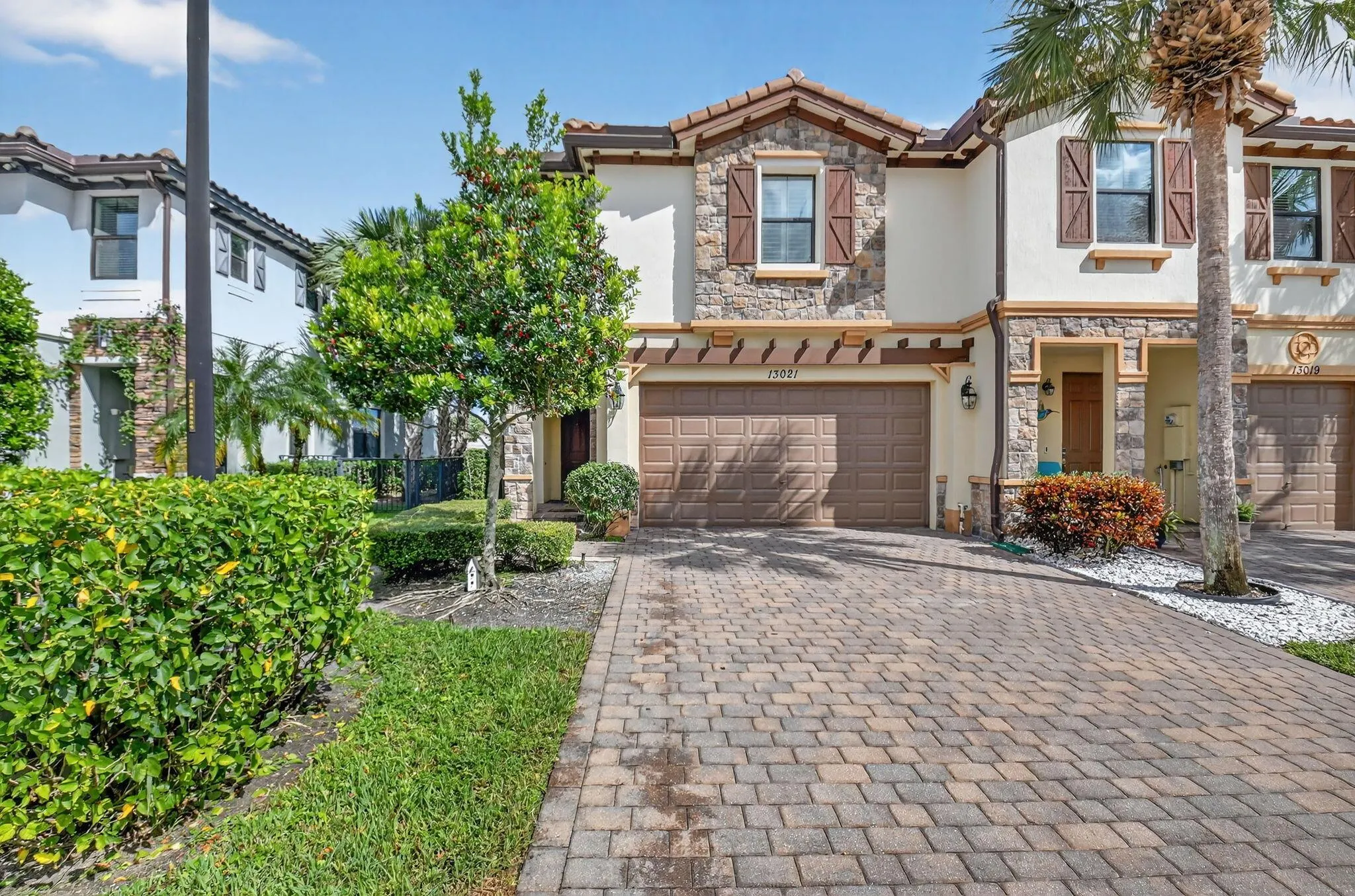 13021 Anthorne Lane