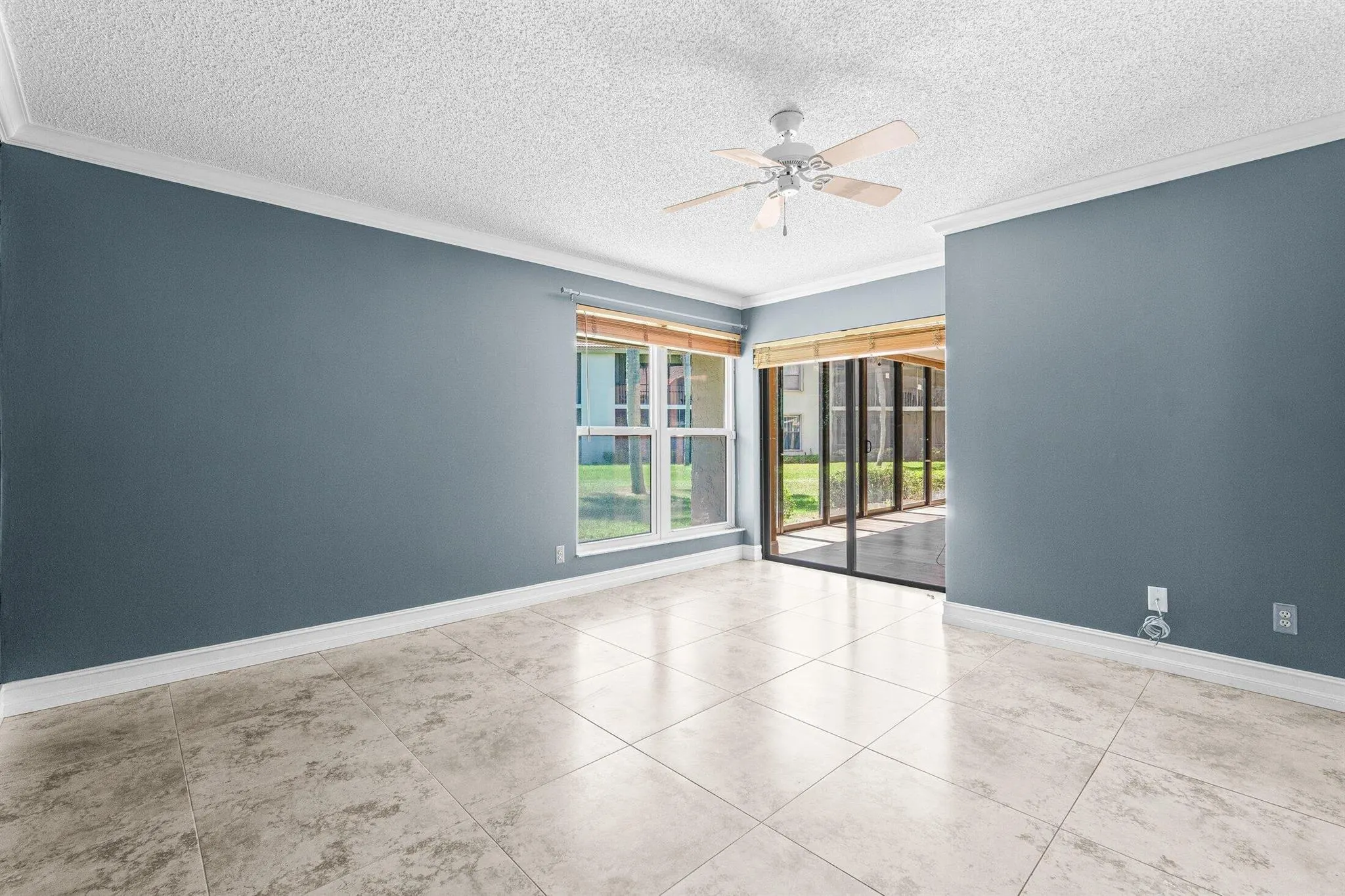 5750 Coach House Circle, #C