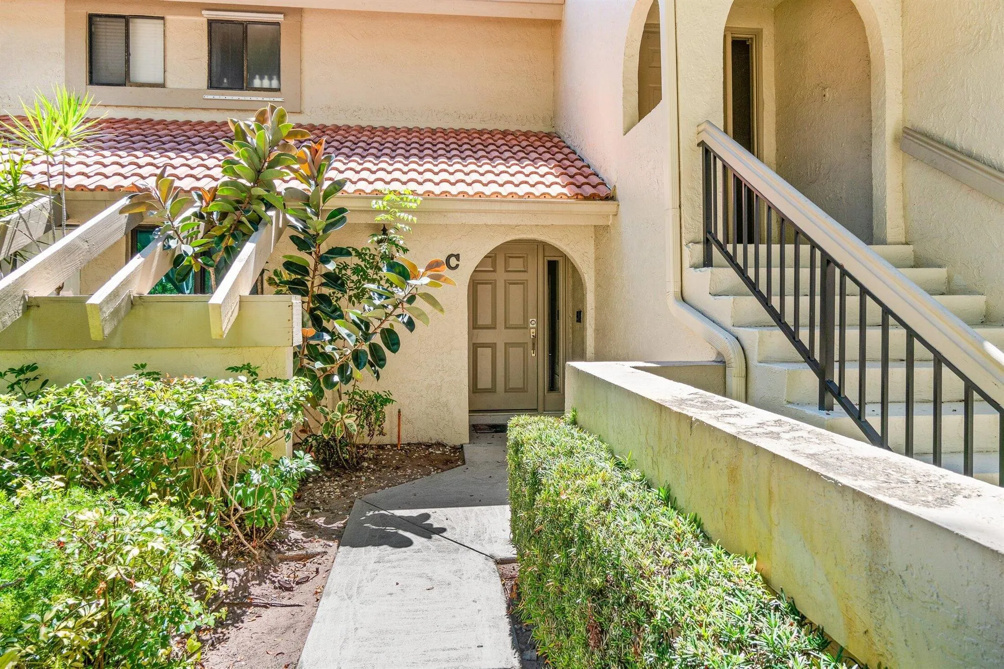 5750 Coach House Circle, #C