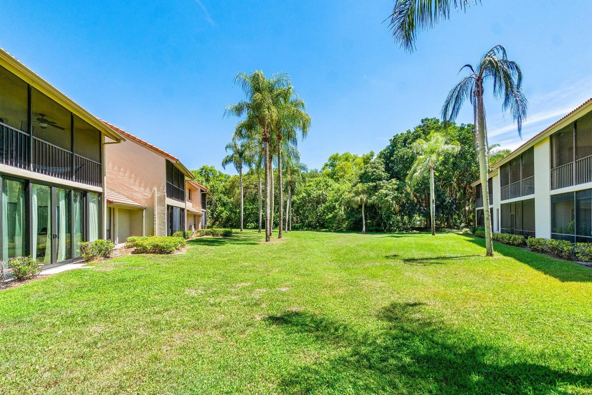 5750 Coach House Circle, #C