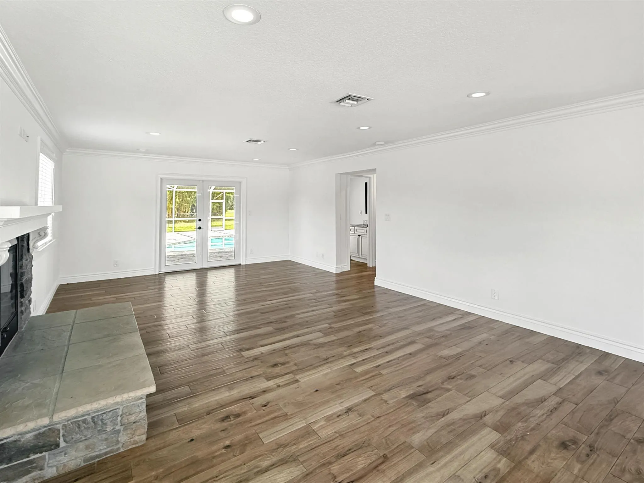 2511 F Road
