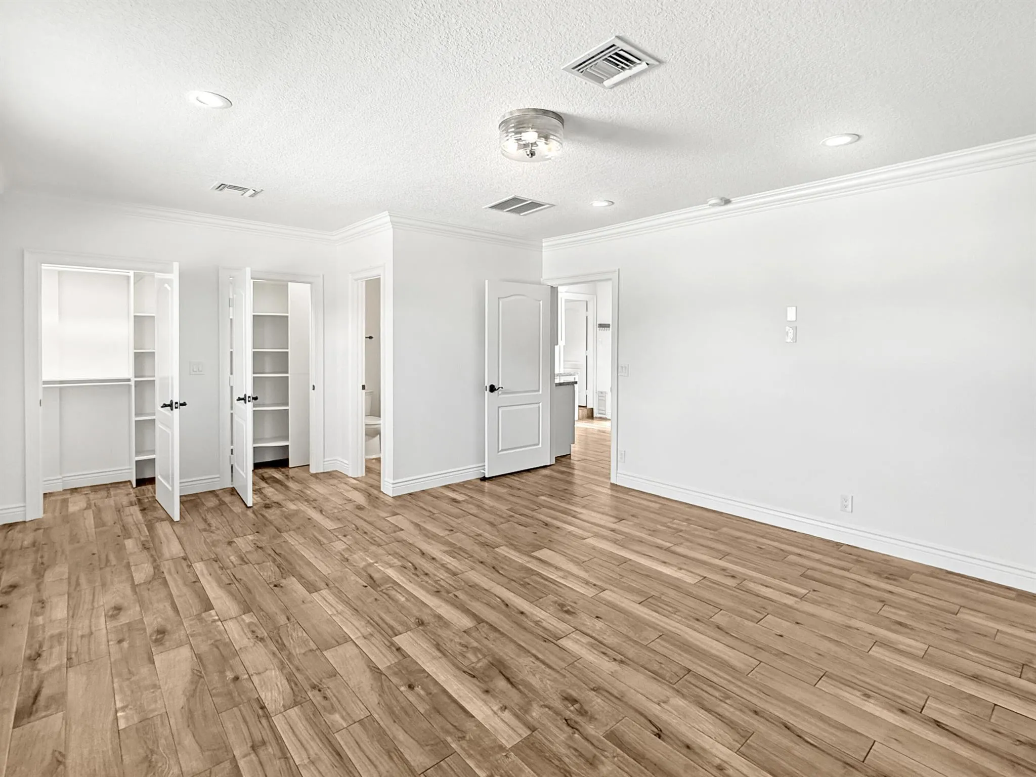 2511 F Road