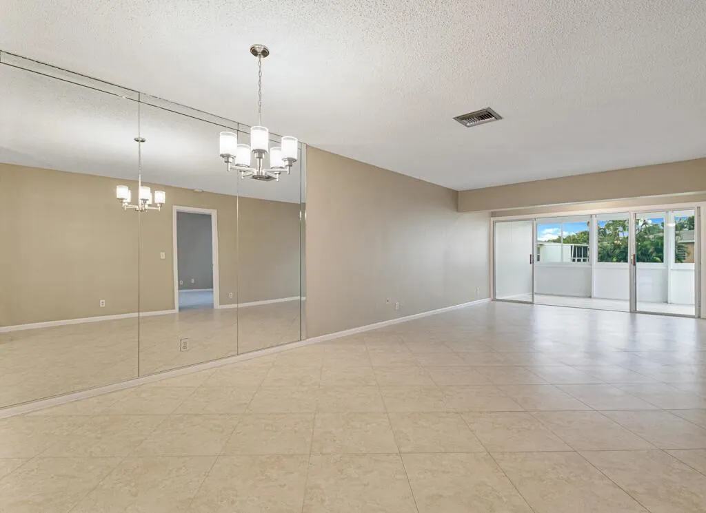 2411 Papaya Drive, #202