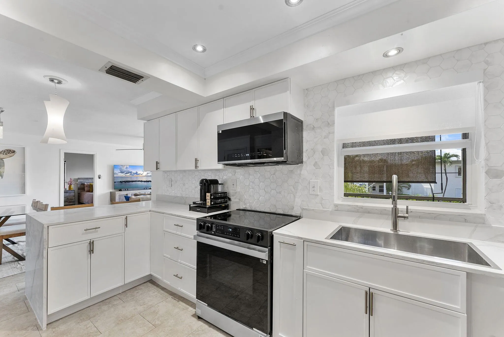 3200 NE 10th Street, #7