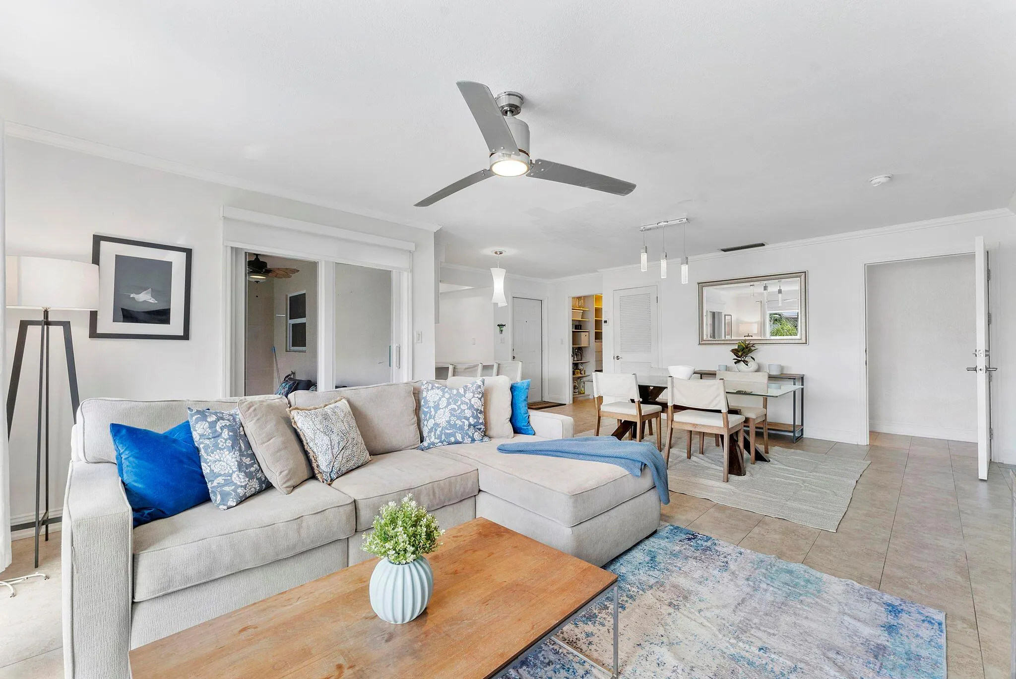 3200 NE 10th Street, #7