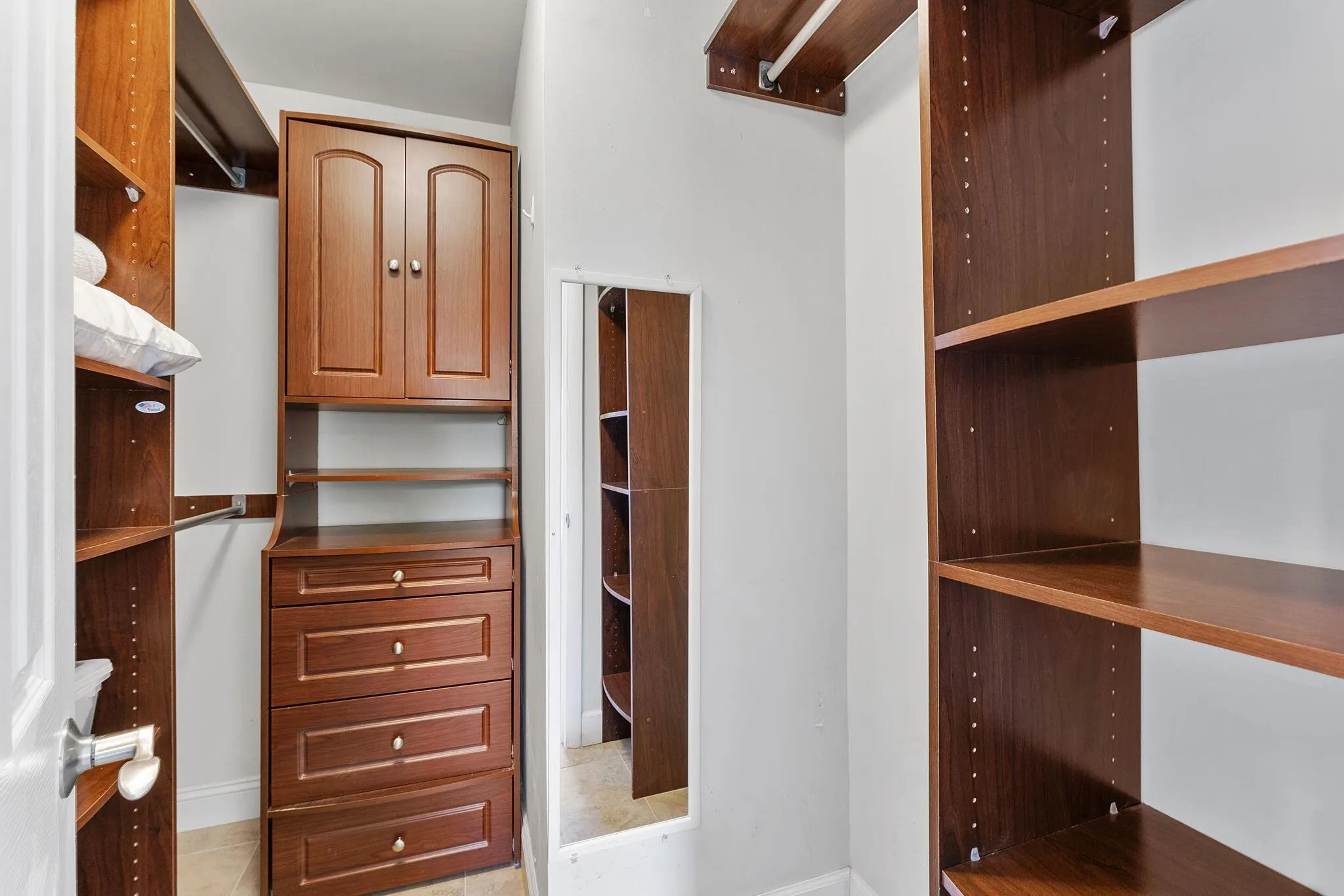 3200 NE 10th Street, #7