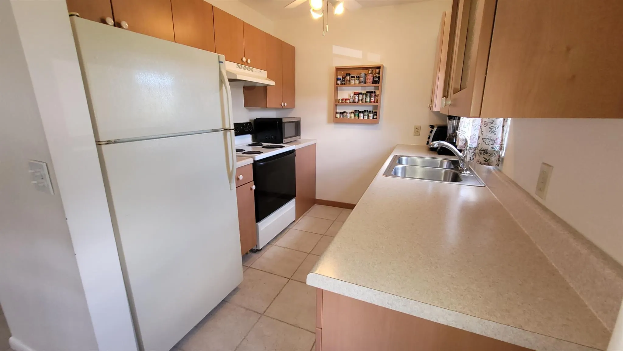 232 Canterbury J