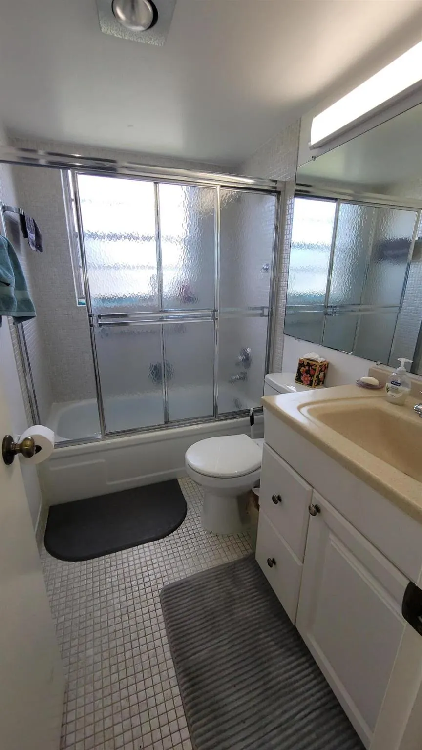 232 Canterbury J