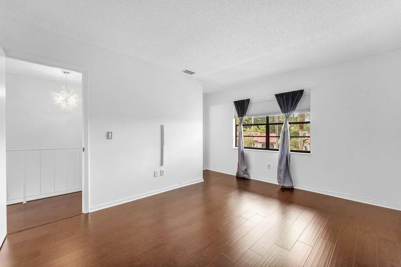 8566 Casa Del Lago, #47 F