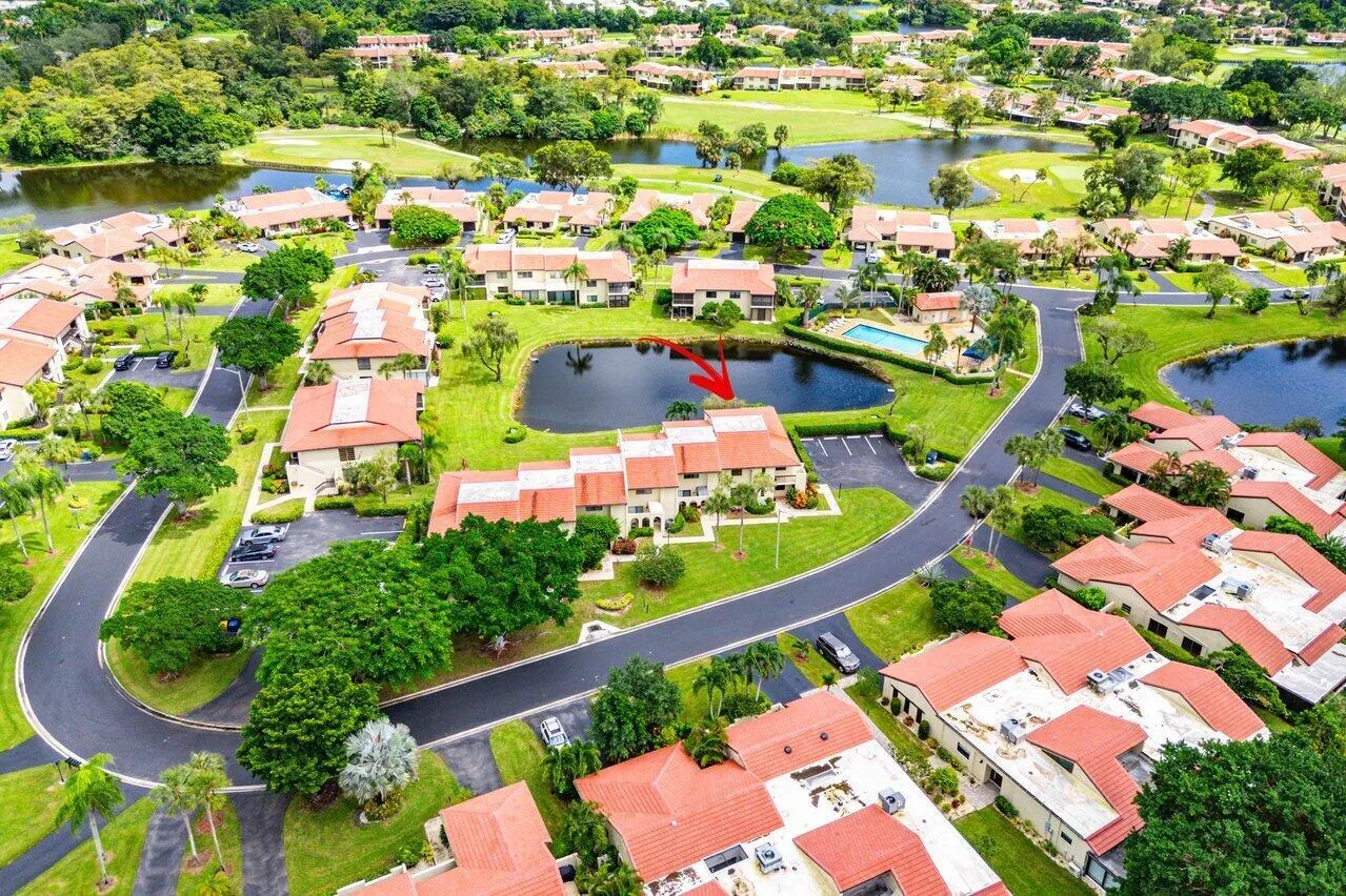 8566 Casa Del Lago, #47 F