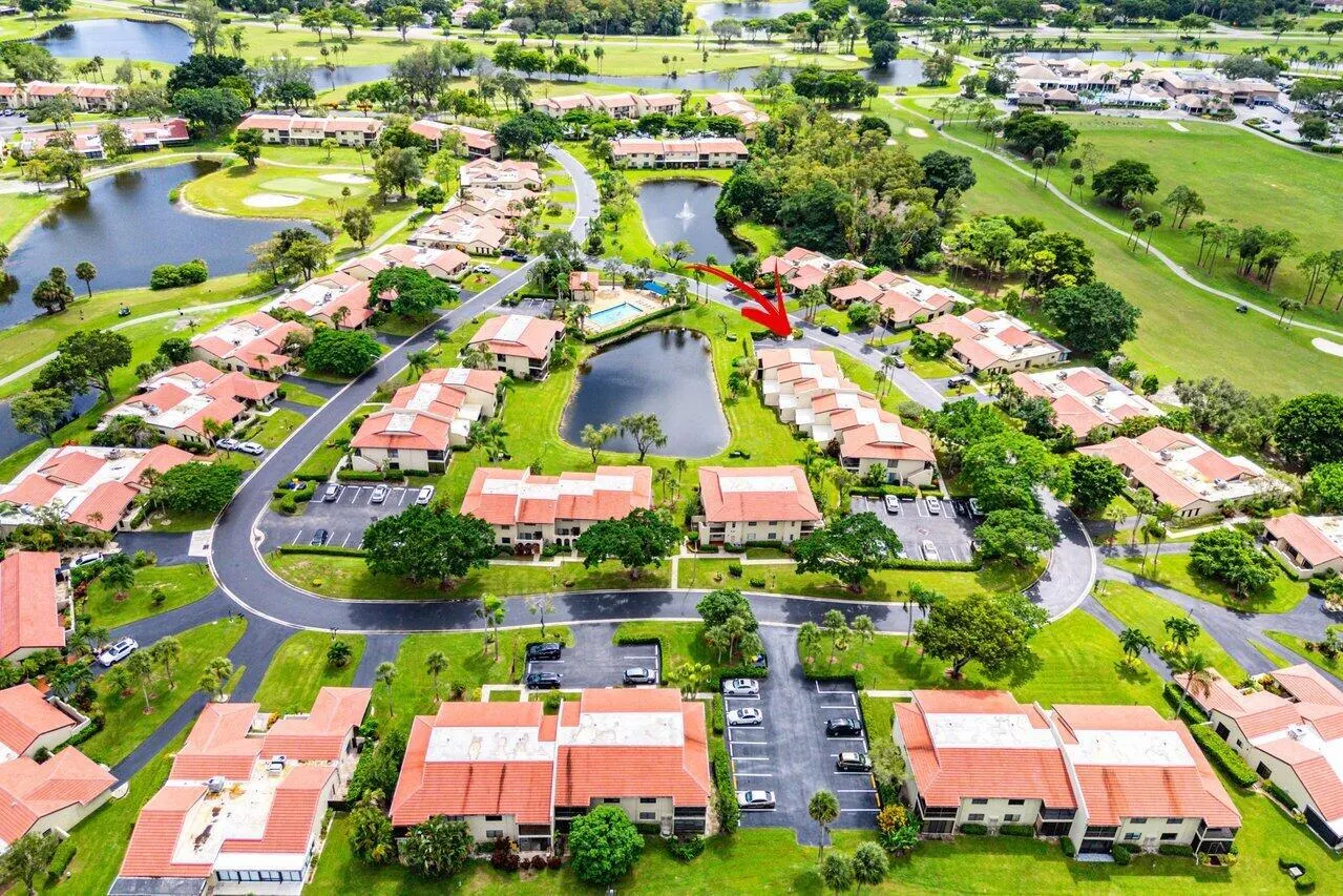 8566 Casa Del Lago, #47 F