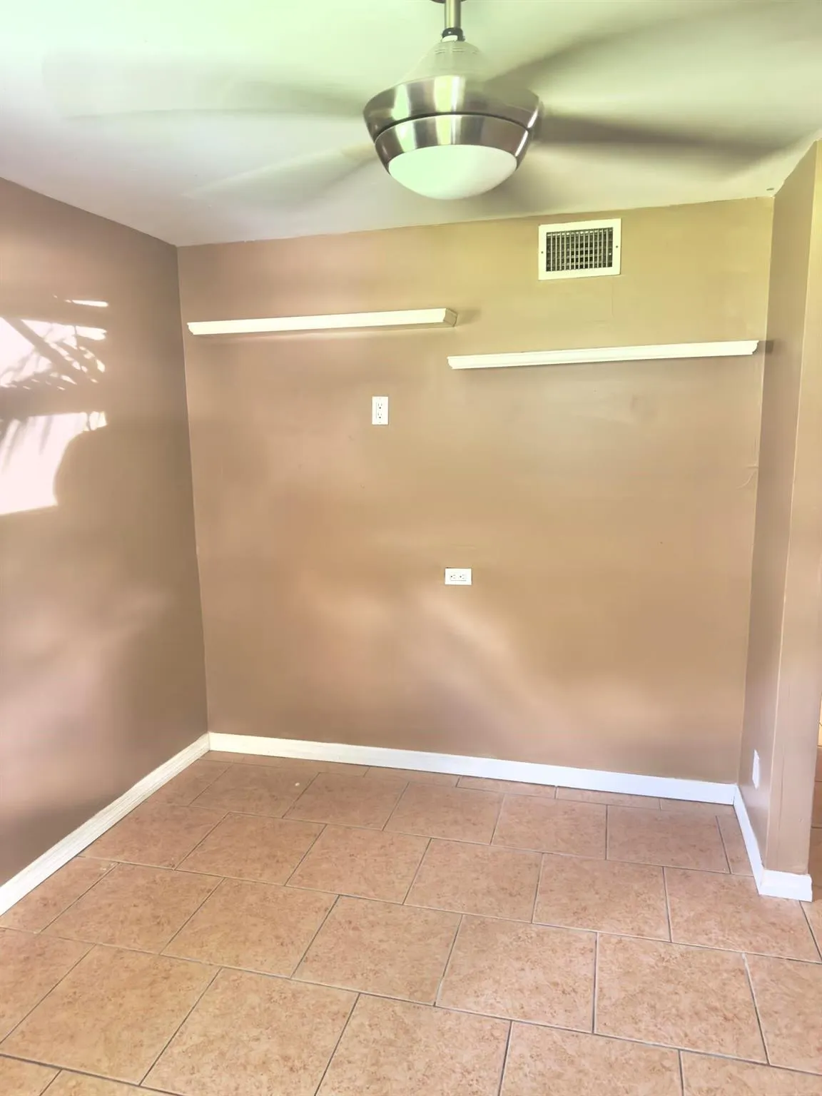 5312 Bowling Green Drive