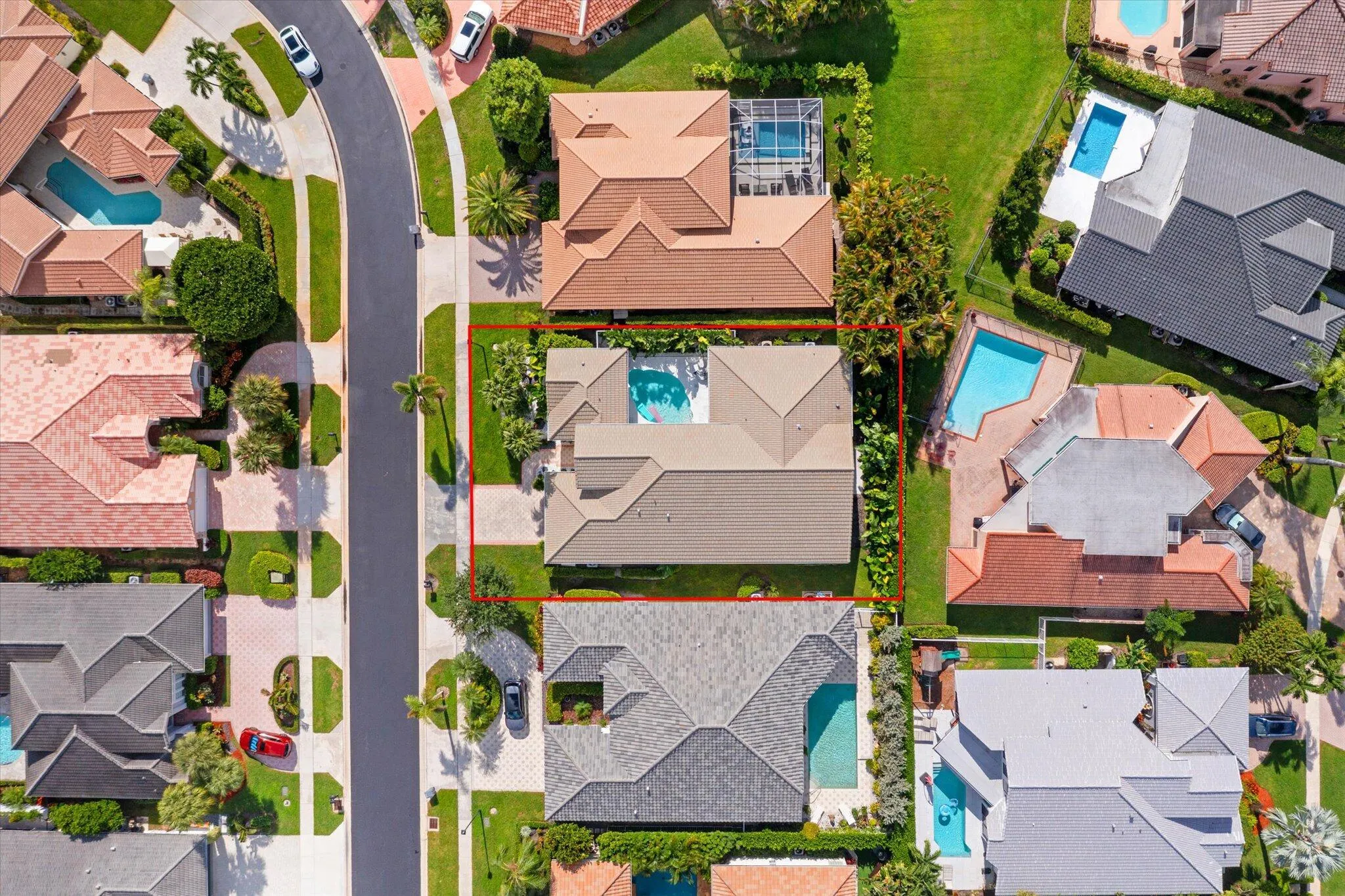 7614 La Corniche Circle