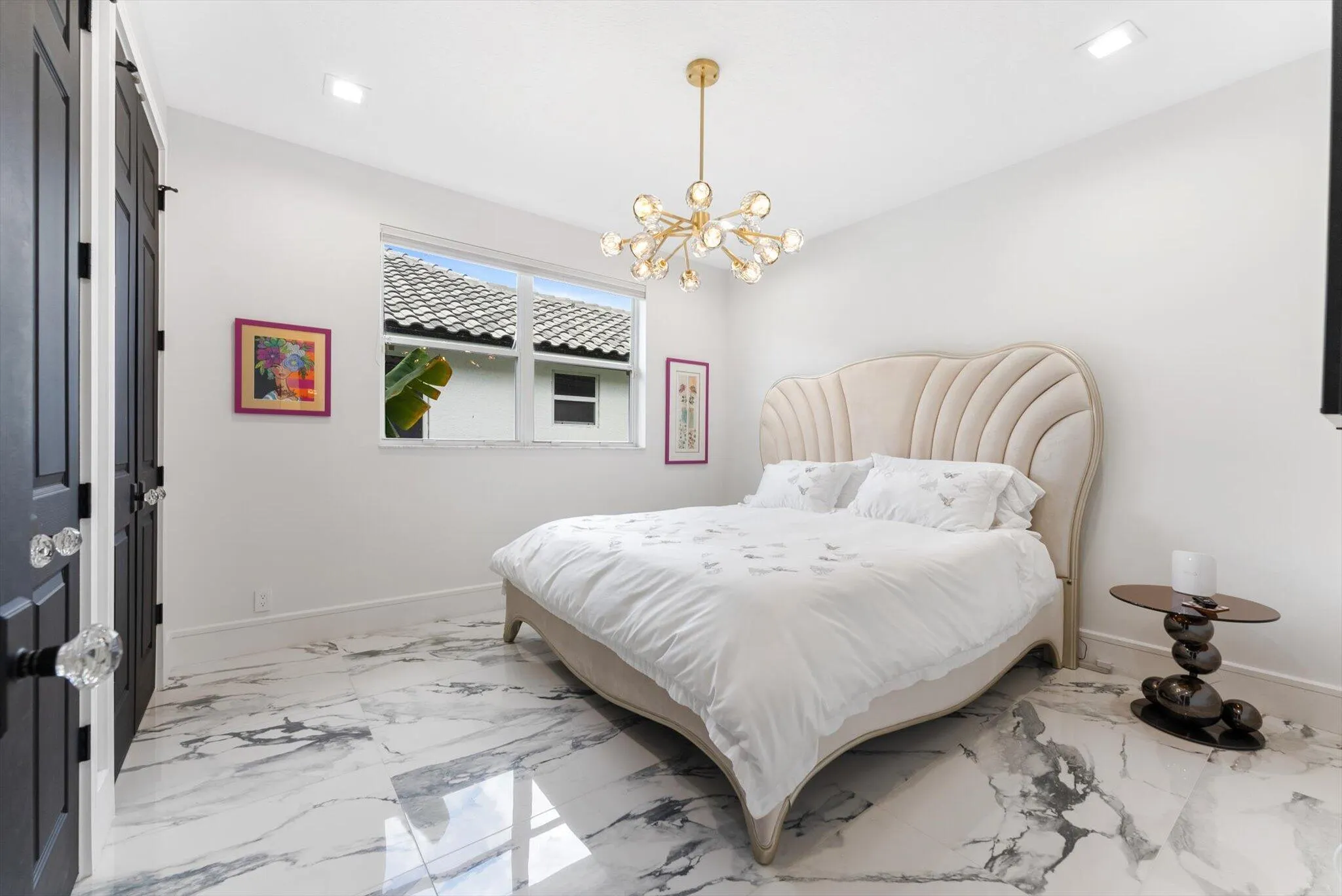 7614 La Corniche Circle