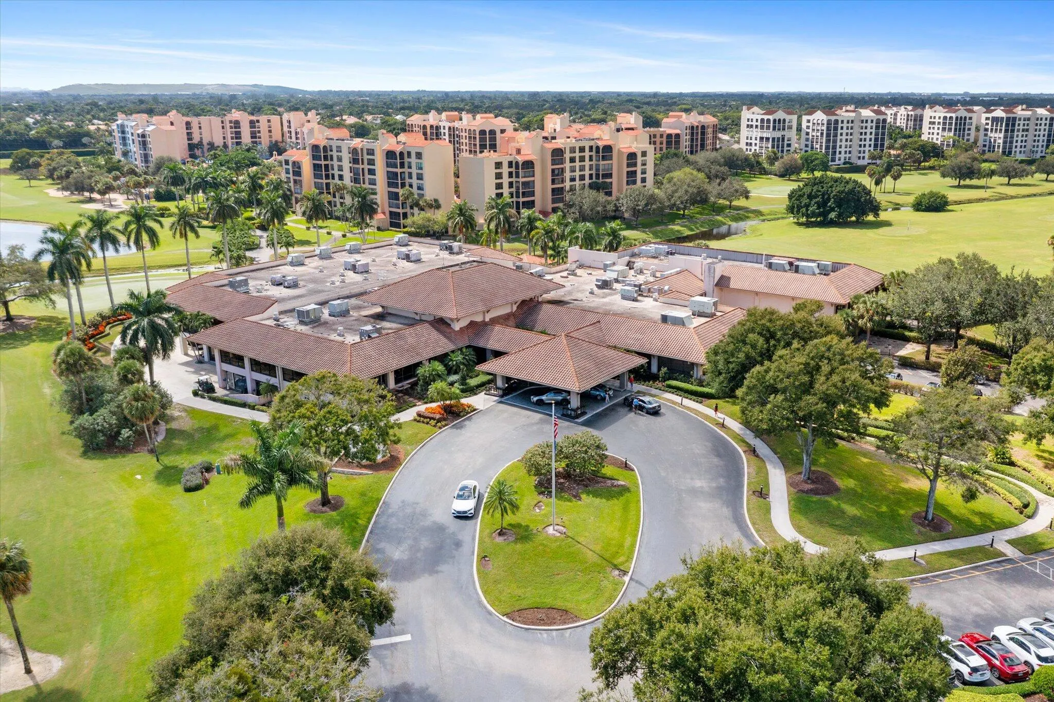 7614 La Corniche Circle