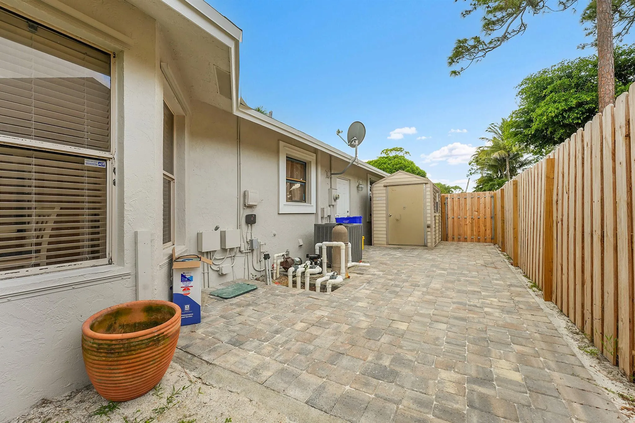 614 Azure Avenue