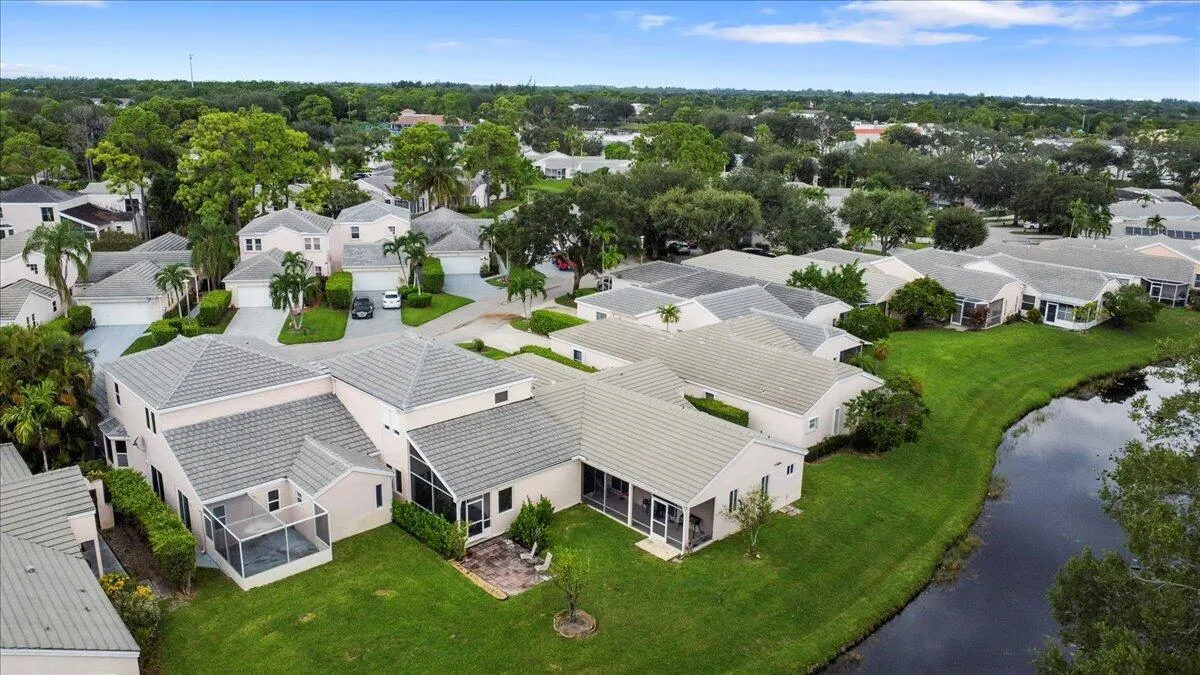 1007 Island Manor Drive