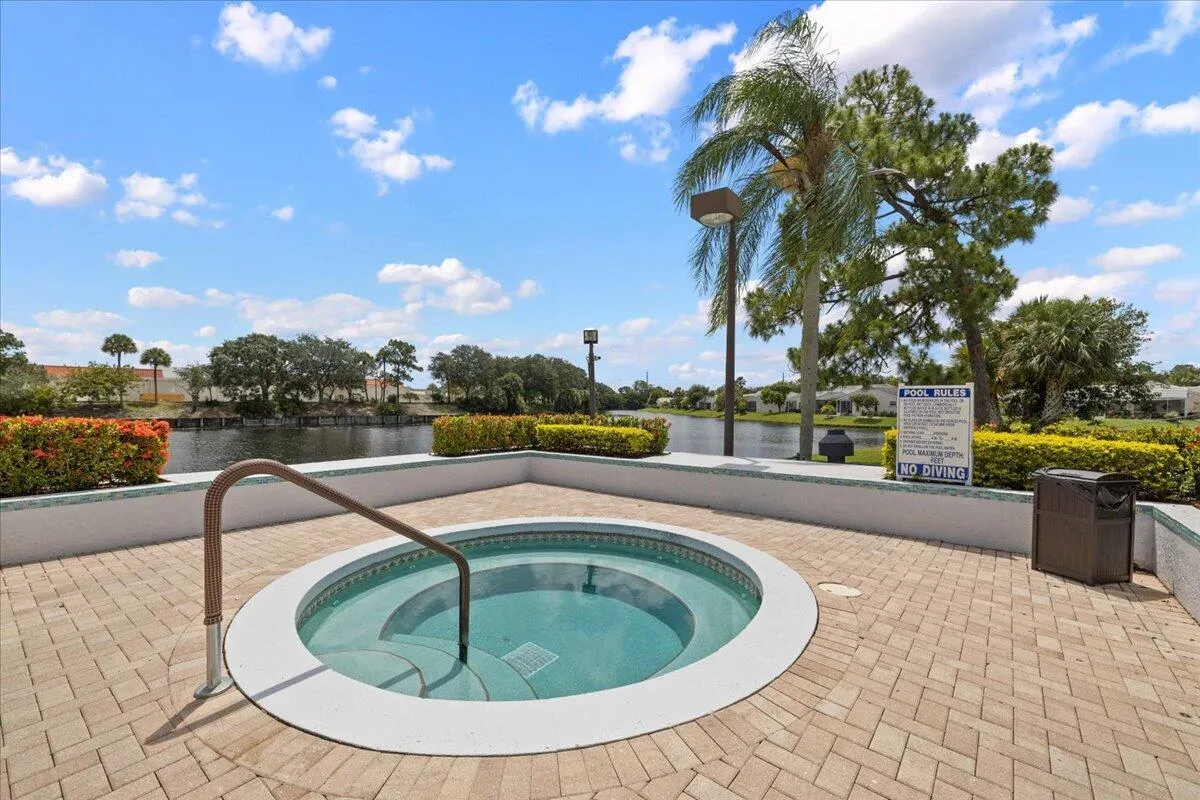 1007 Island Manor Drive