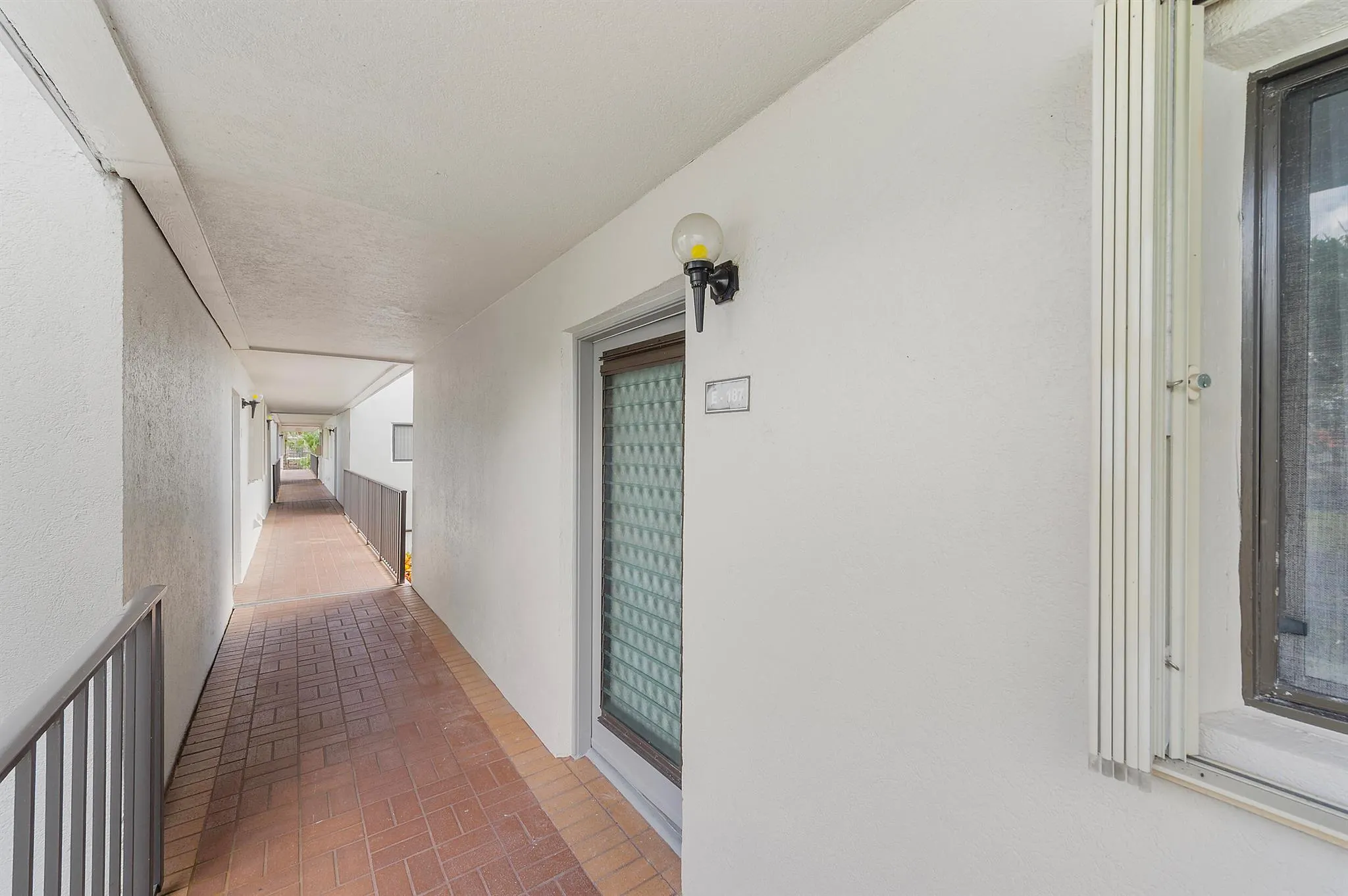 15450 Pembridge Avenue, #187