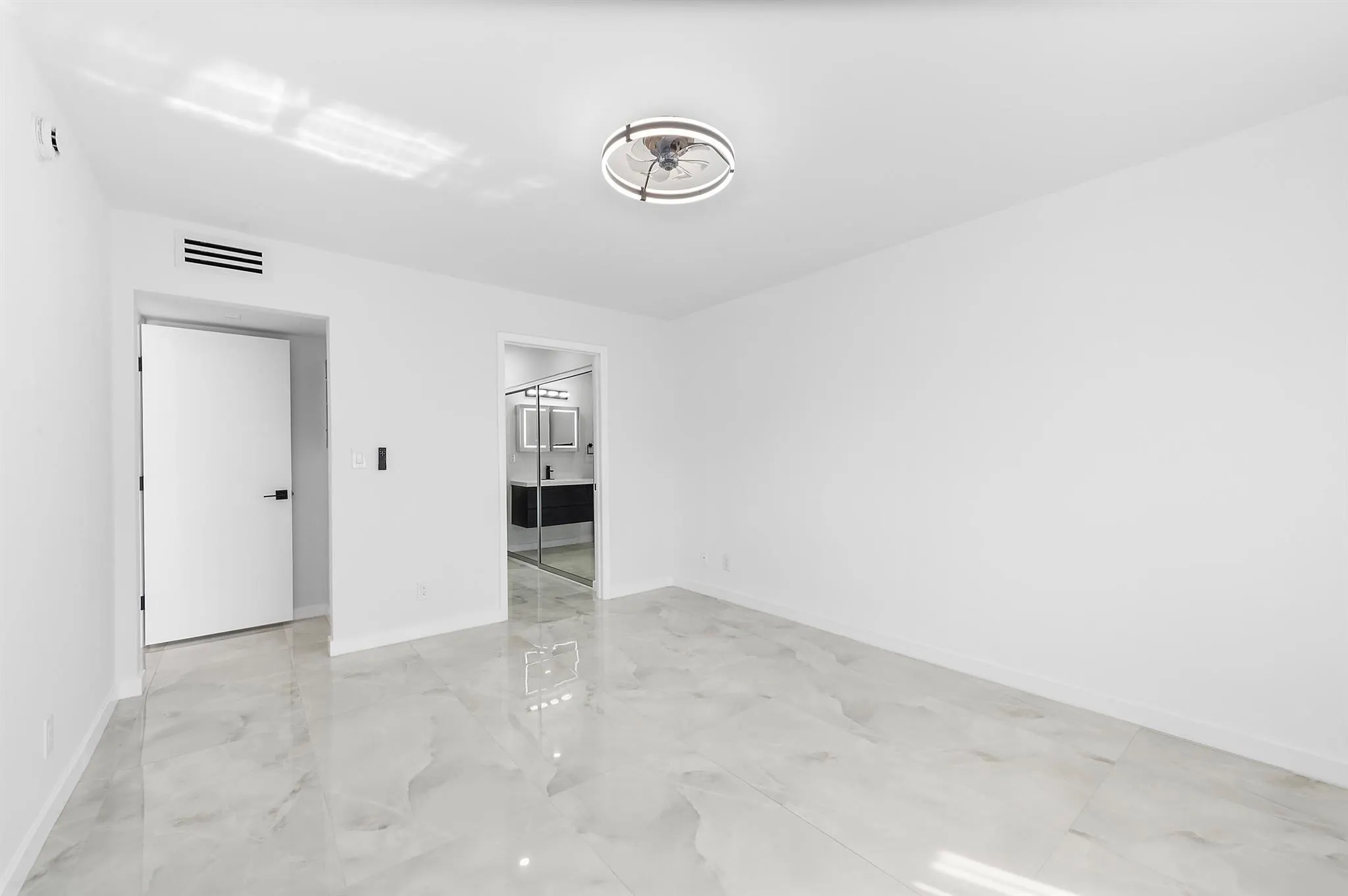 15450 Pembridge Avenue, #187