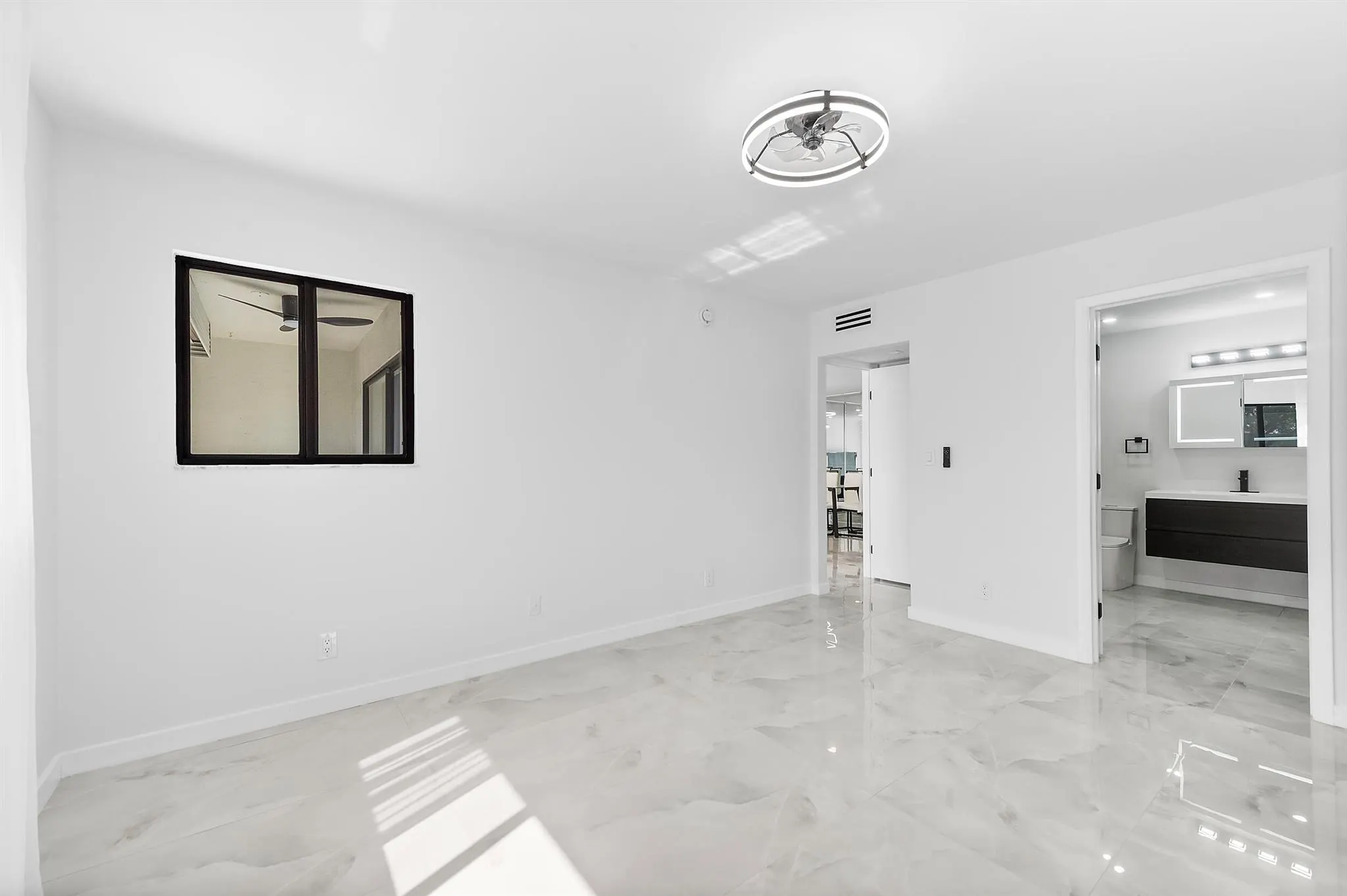 15450 Pembridge Avenue, #187