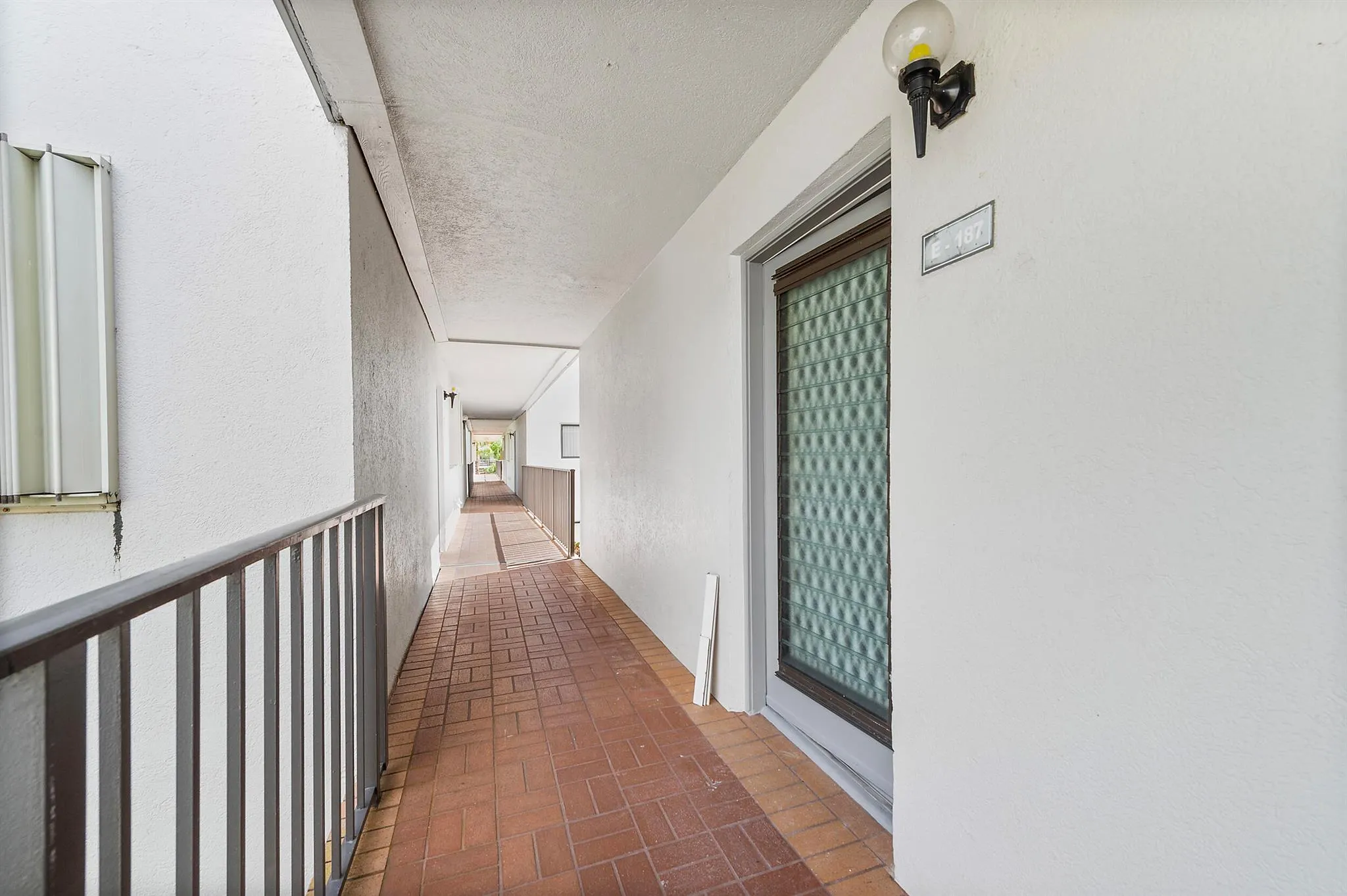 15450 Pembridge Avenue, #187