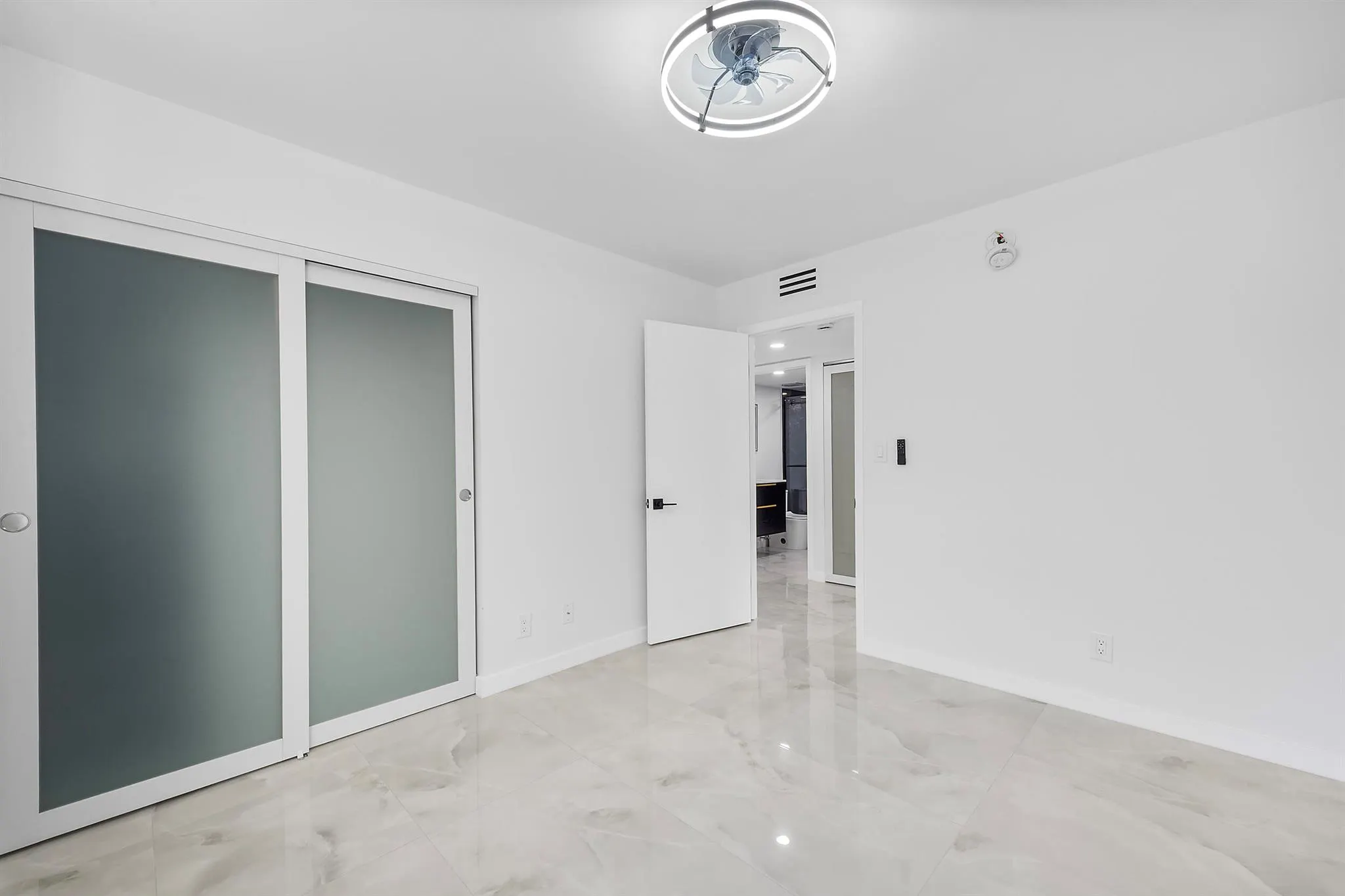 15450 Pembridge Avenue, #187