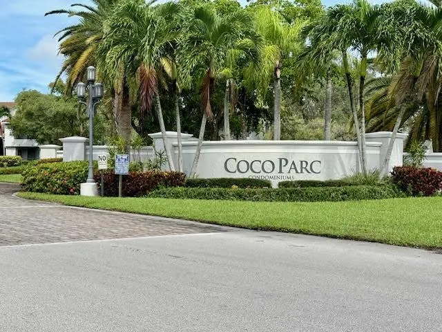 741 Lyons Rd, #17201