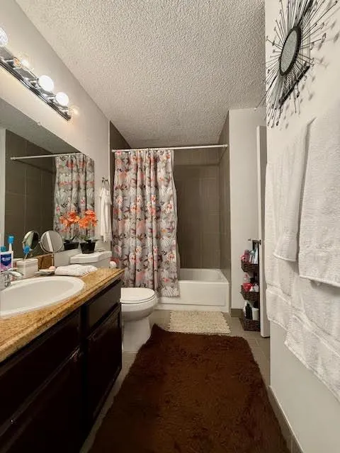 741 Lyons Rd, #17201