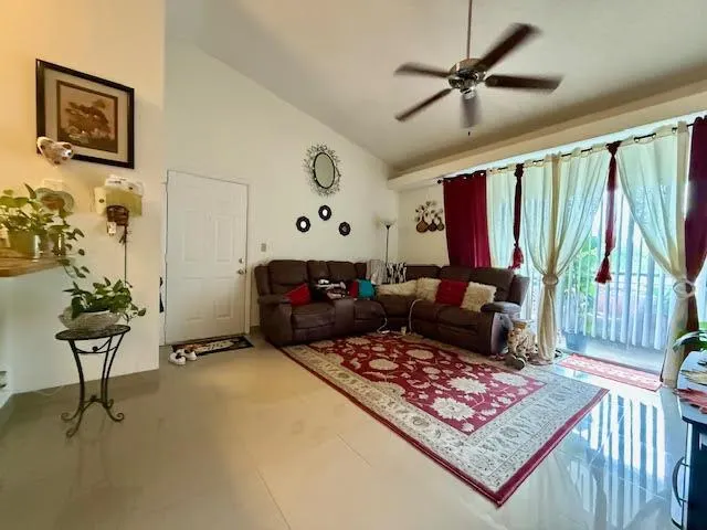 741 Lyons Rd, #17201
