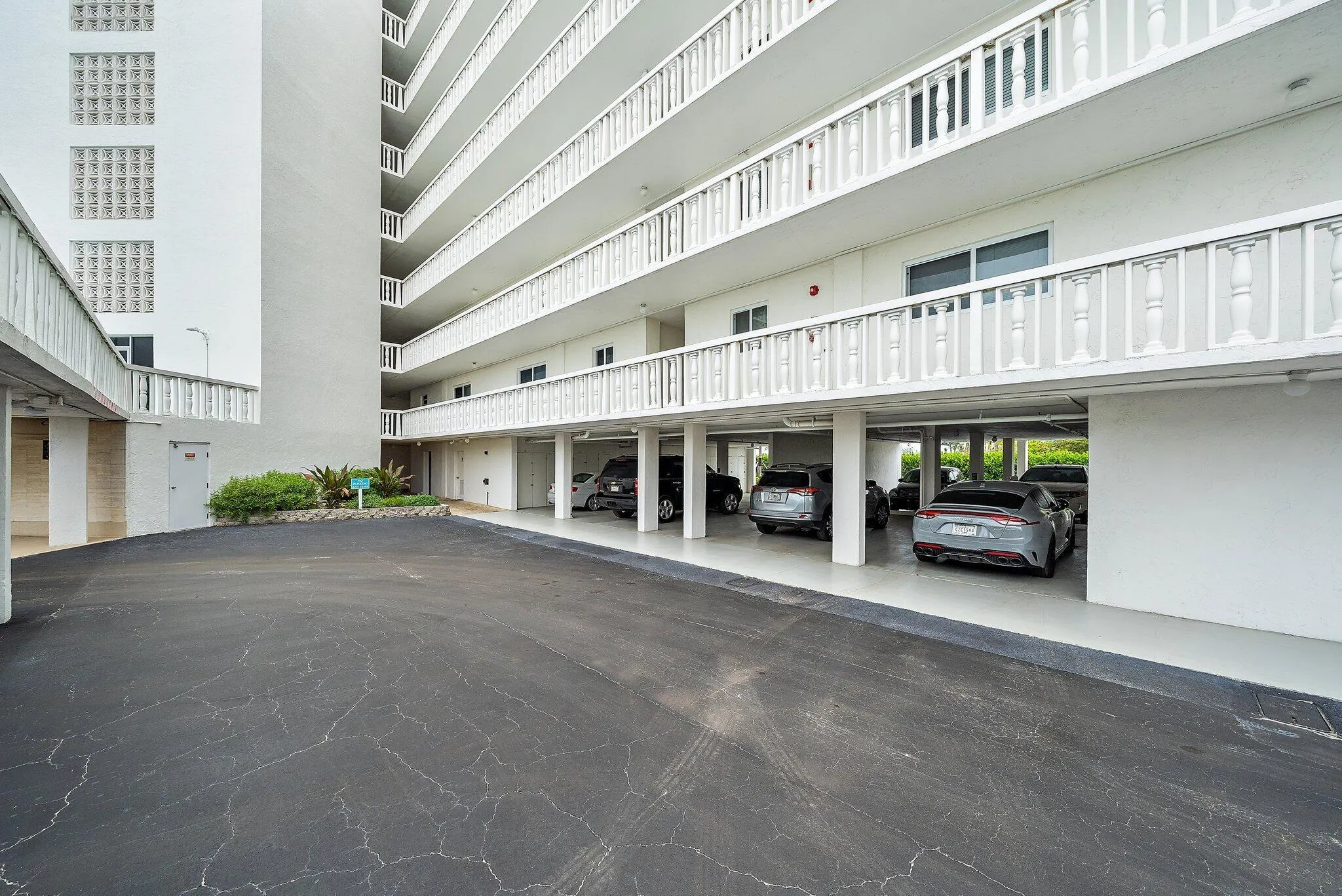 301 Lake Shore Drive, #802