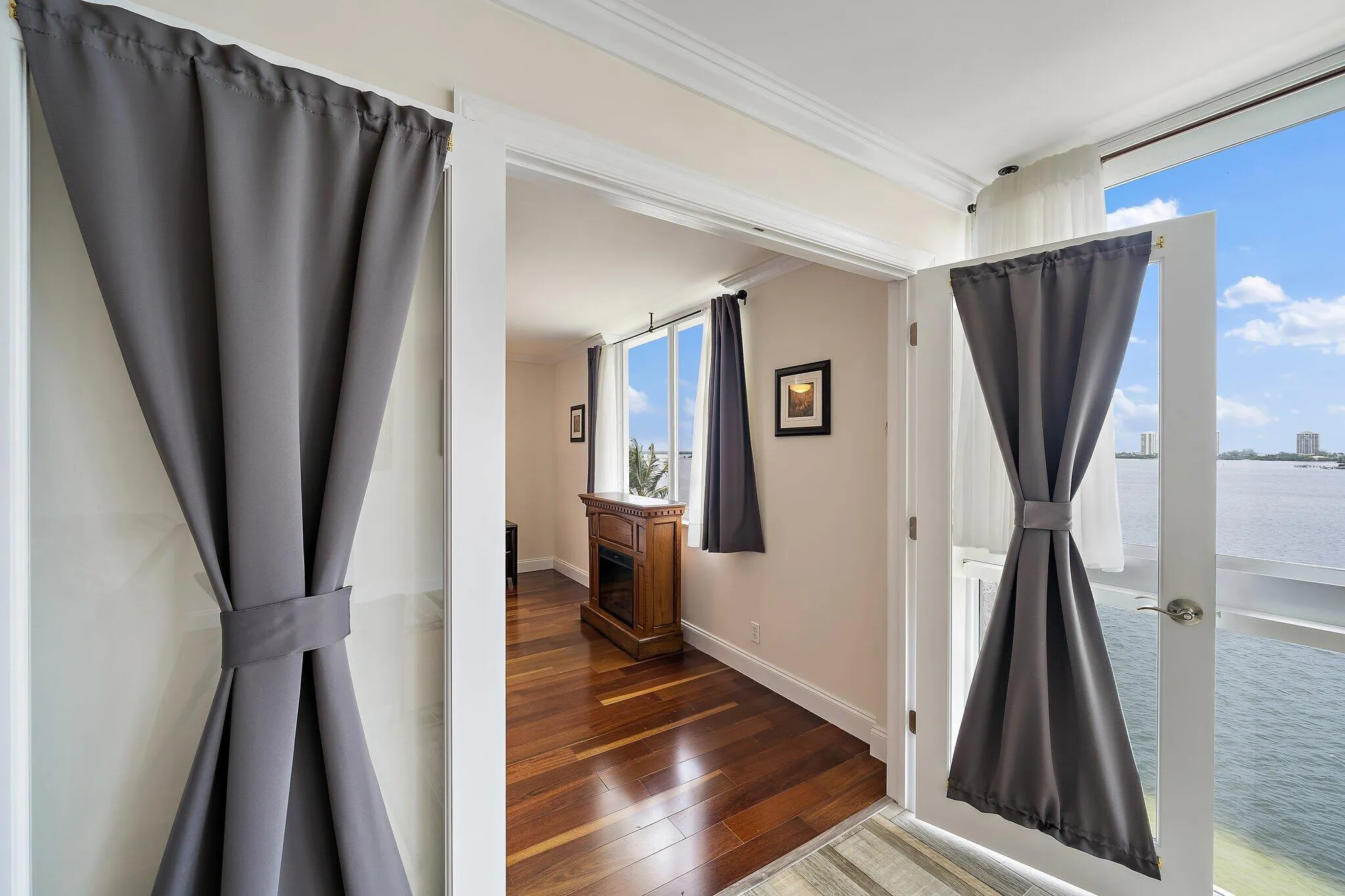 301 Lake Shore Drive, #802