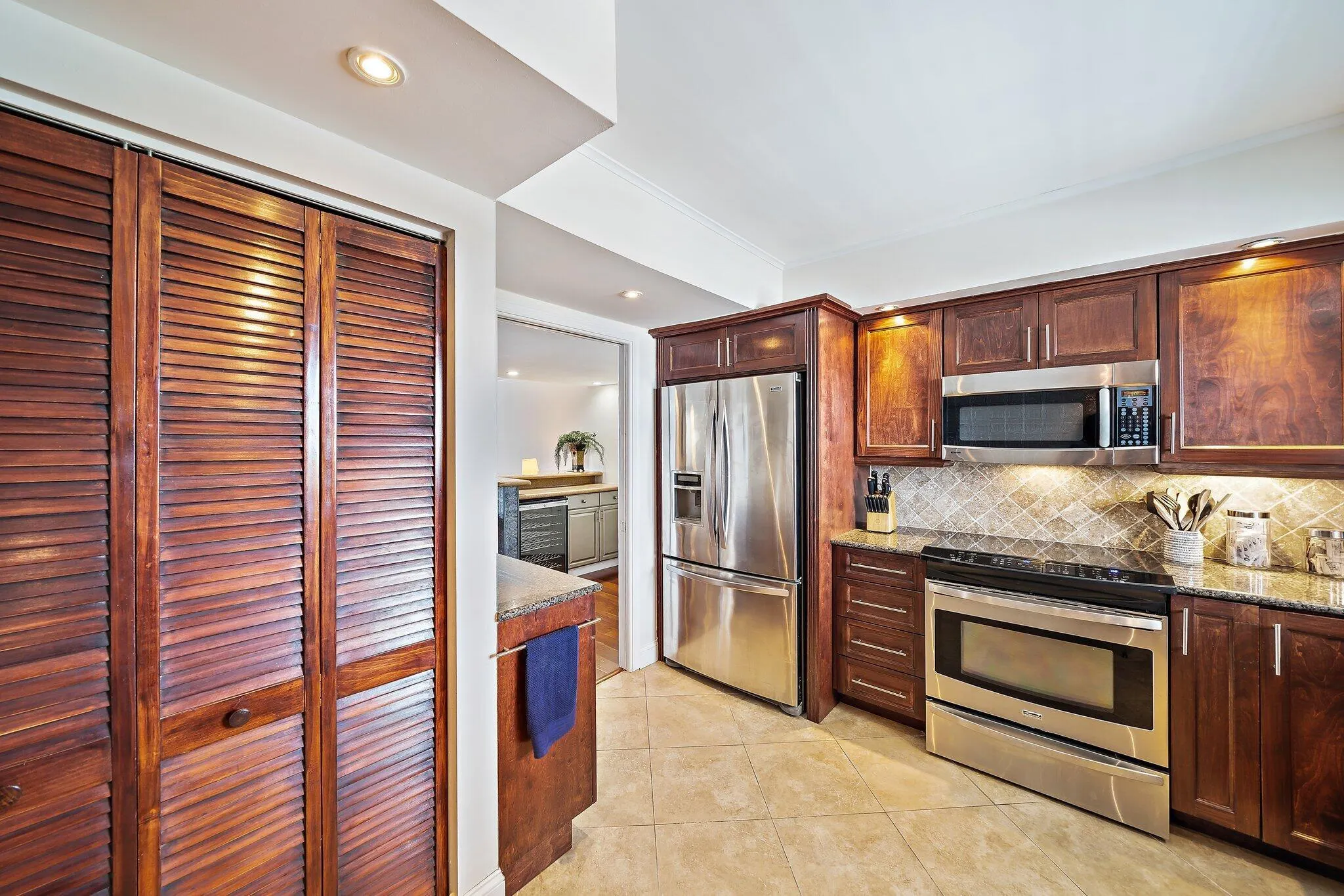 301 Lake Shore Drive, #802
