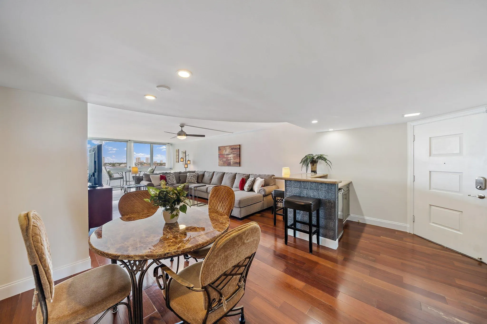 301 Lake Shore Drive, #802