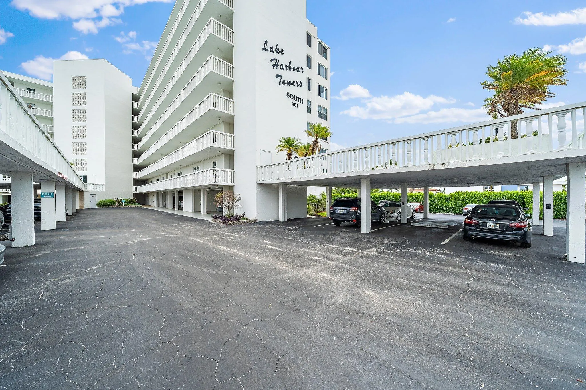 301 Lake Shore Drive, #802