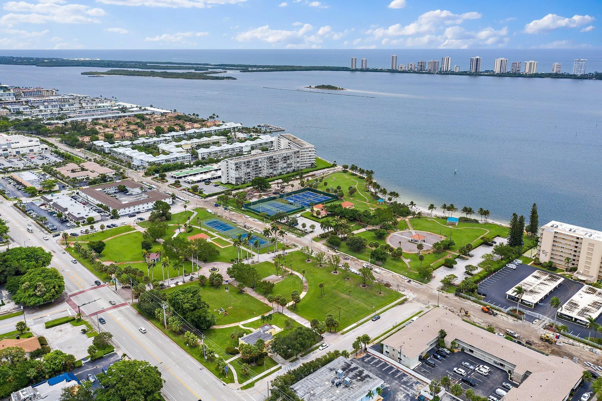 301 Lake Shore Drive, #802