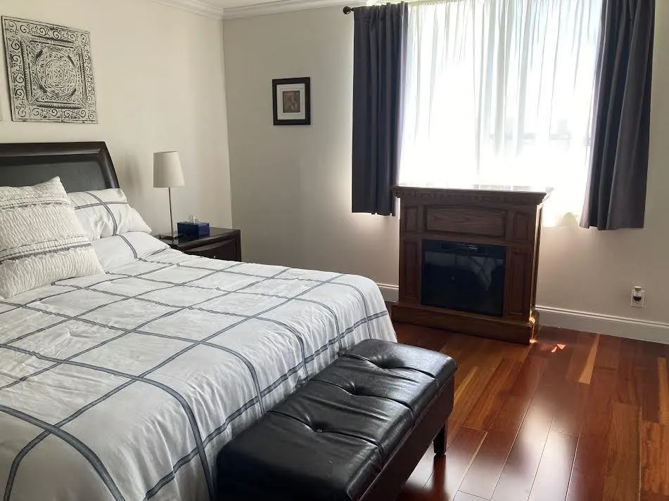 301 Lake Shore Drive, #802