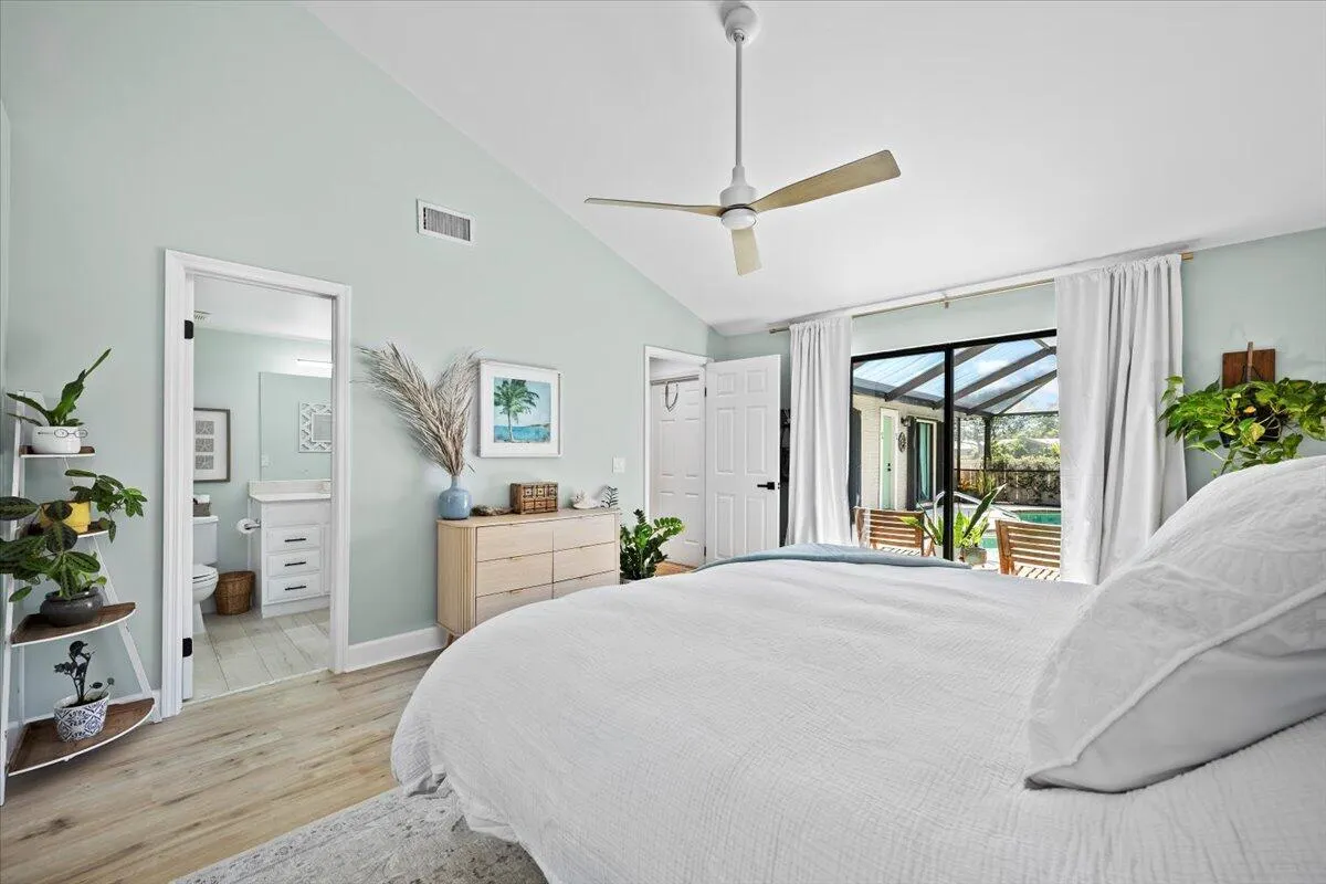 5943 Golden Eagle Circle