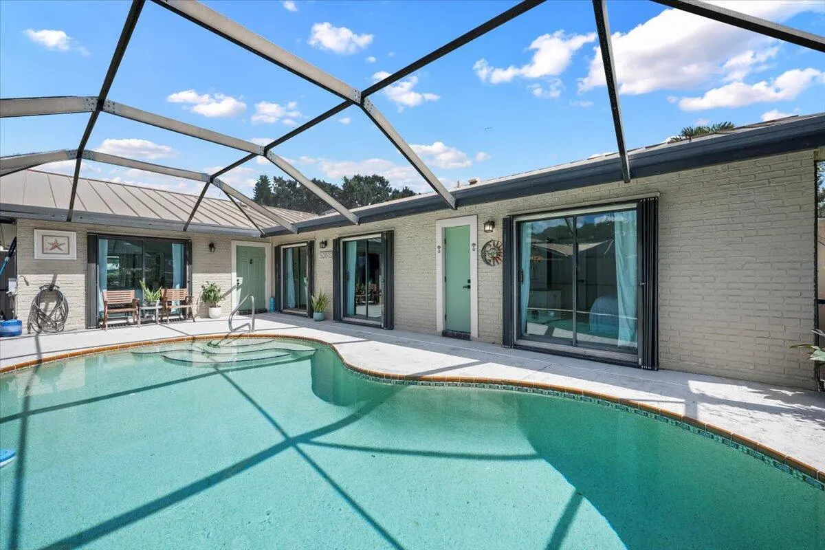 5943 Golden Eagle Circle