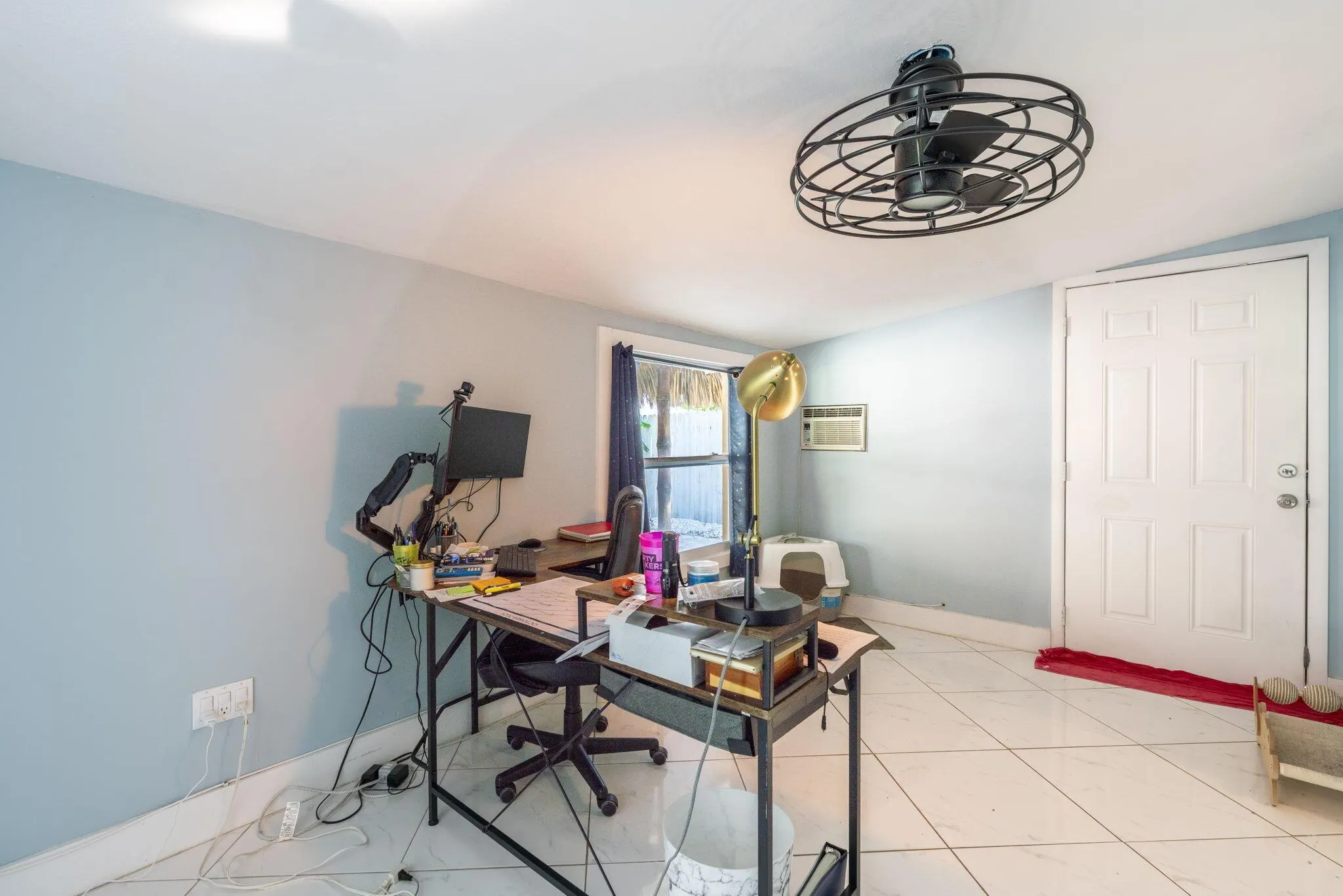 1820 Hillcrest Avenue