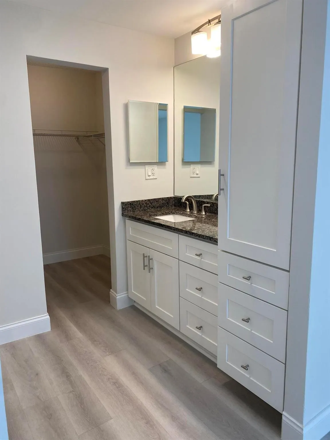 8 Royal Palm Way, #107