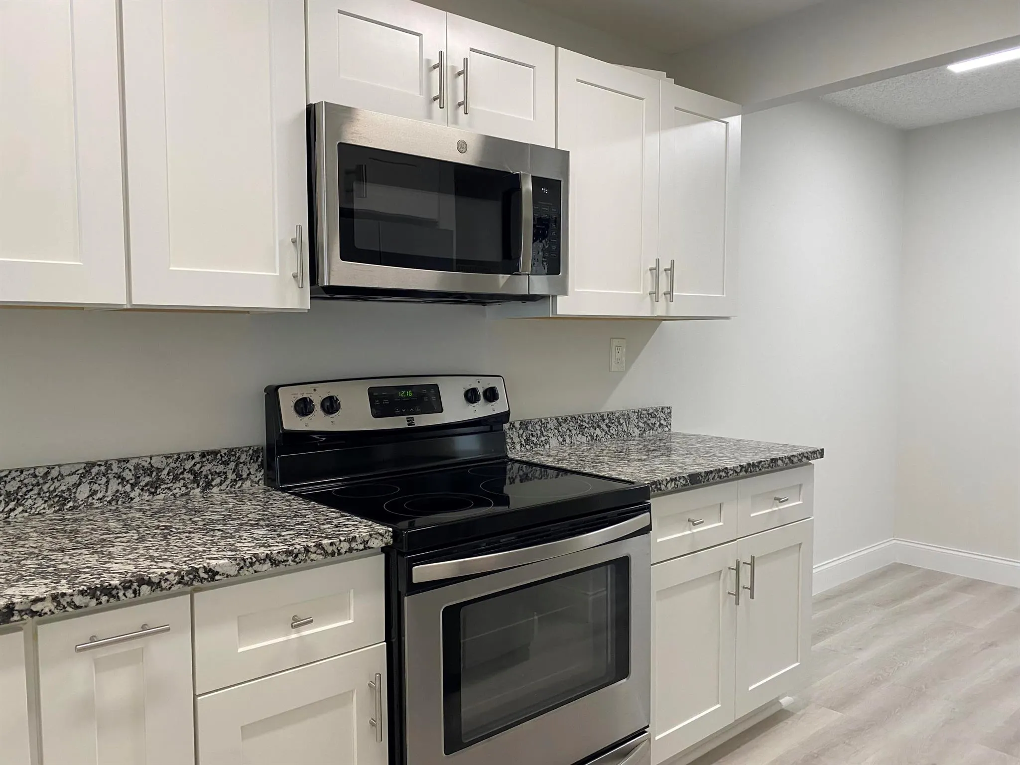 8 Royal Palm Way, #107