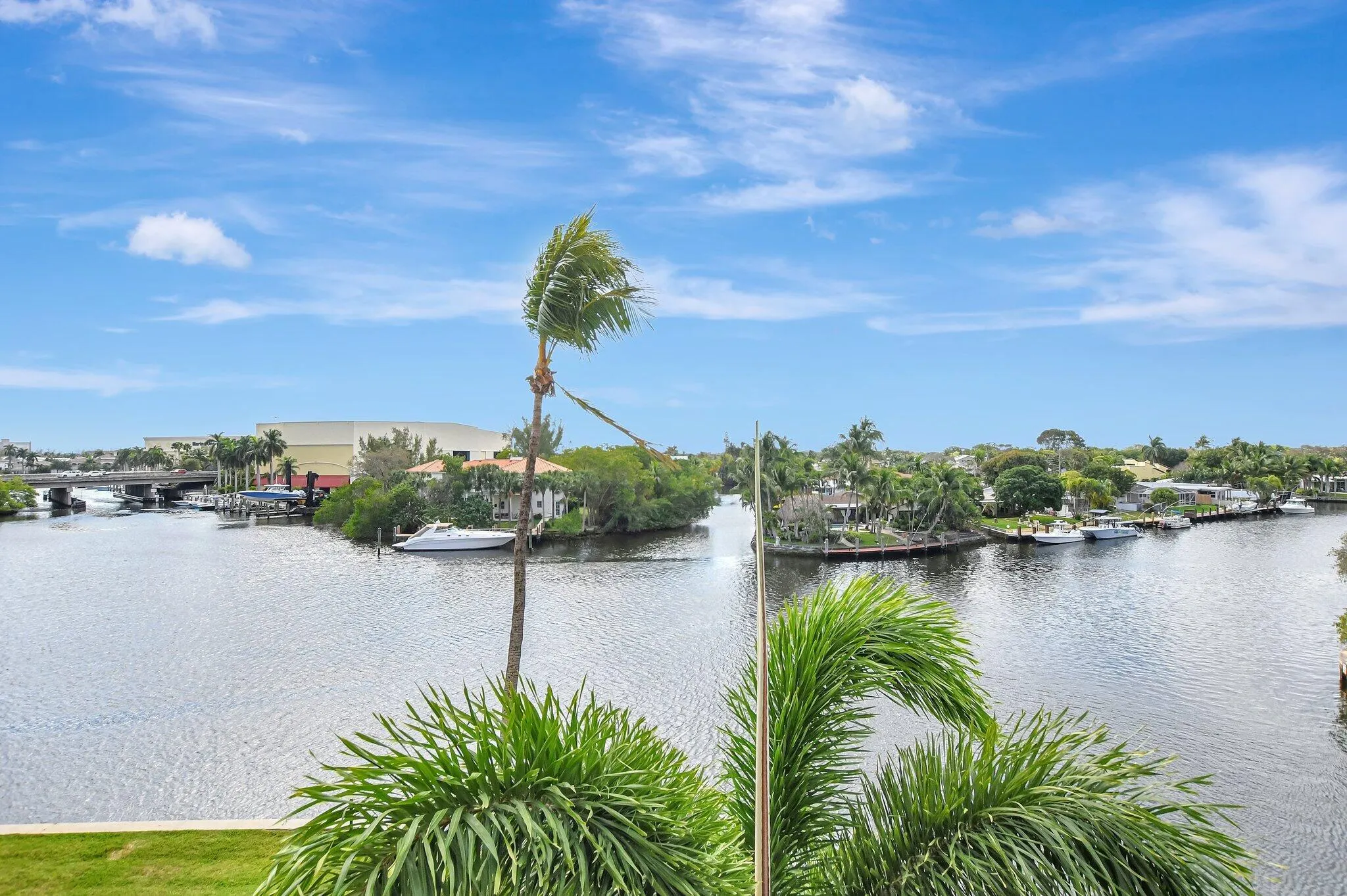 8 Royal Palm Way, #107