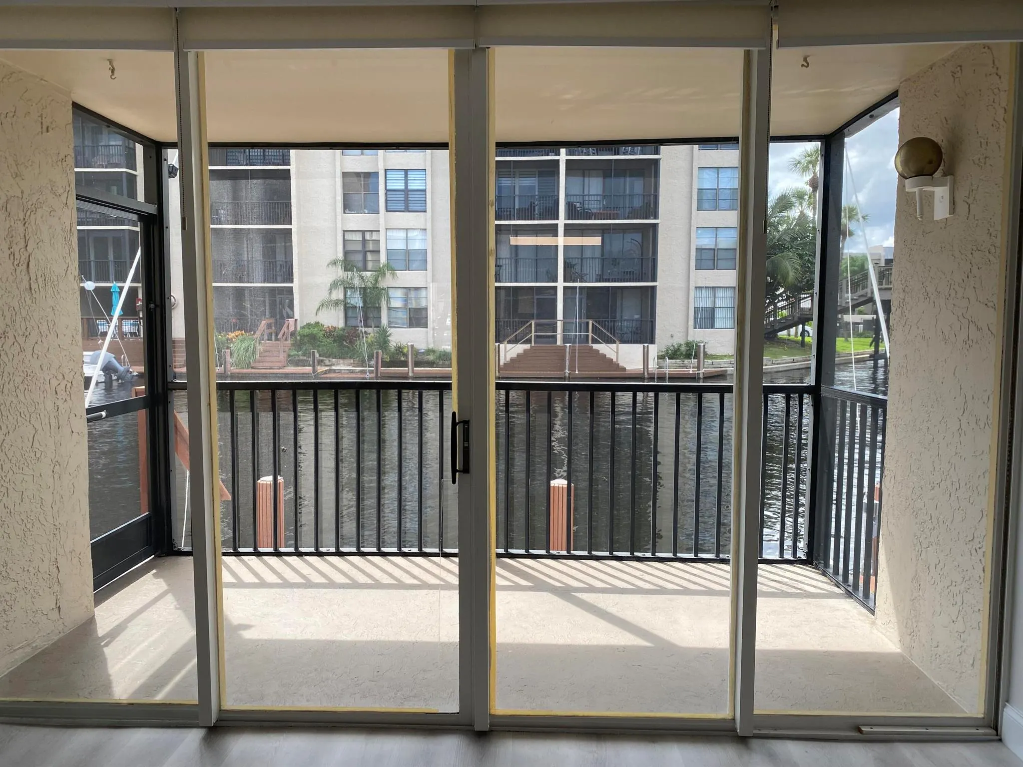 8 Royal Palm Way, #107