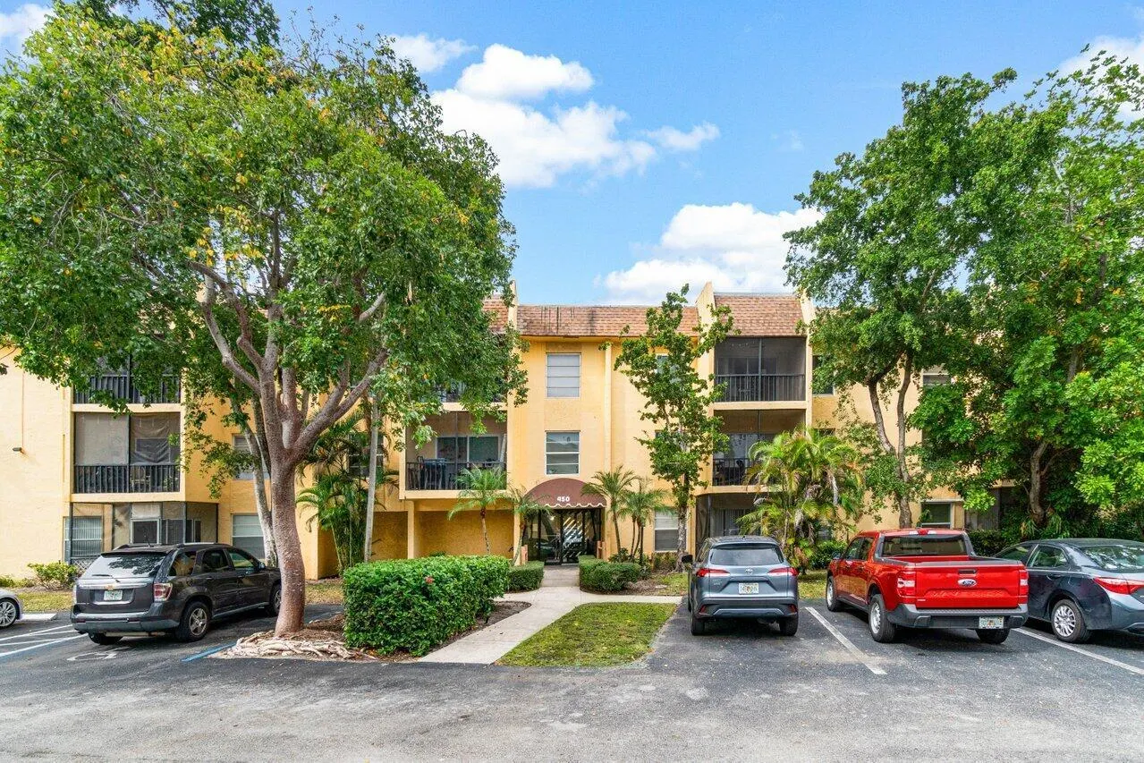 450 NW 20th Street, #2080
