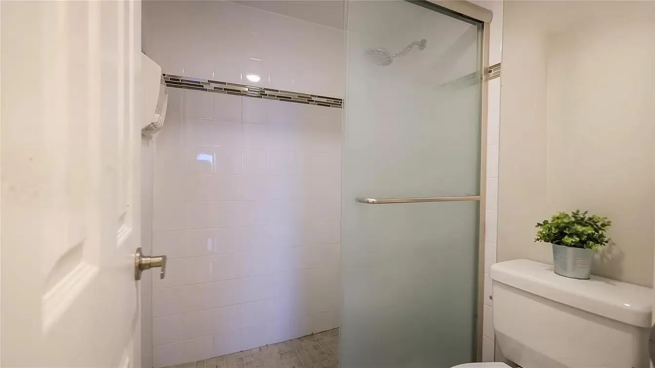 401 Golden Isles Drive, #409