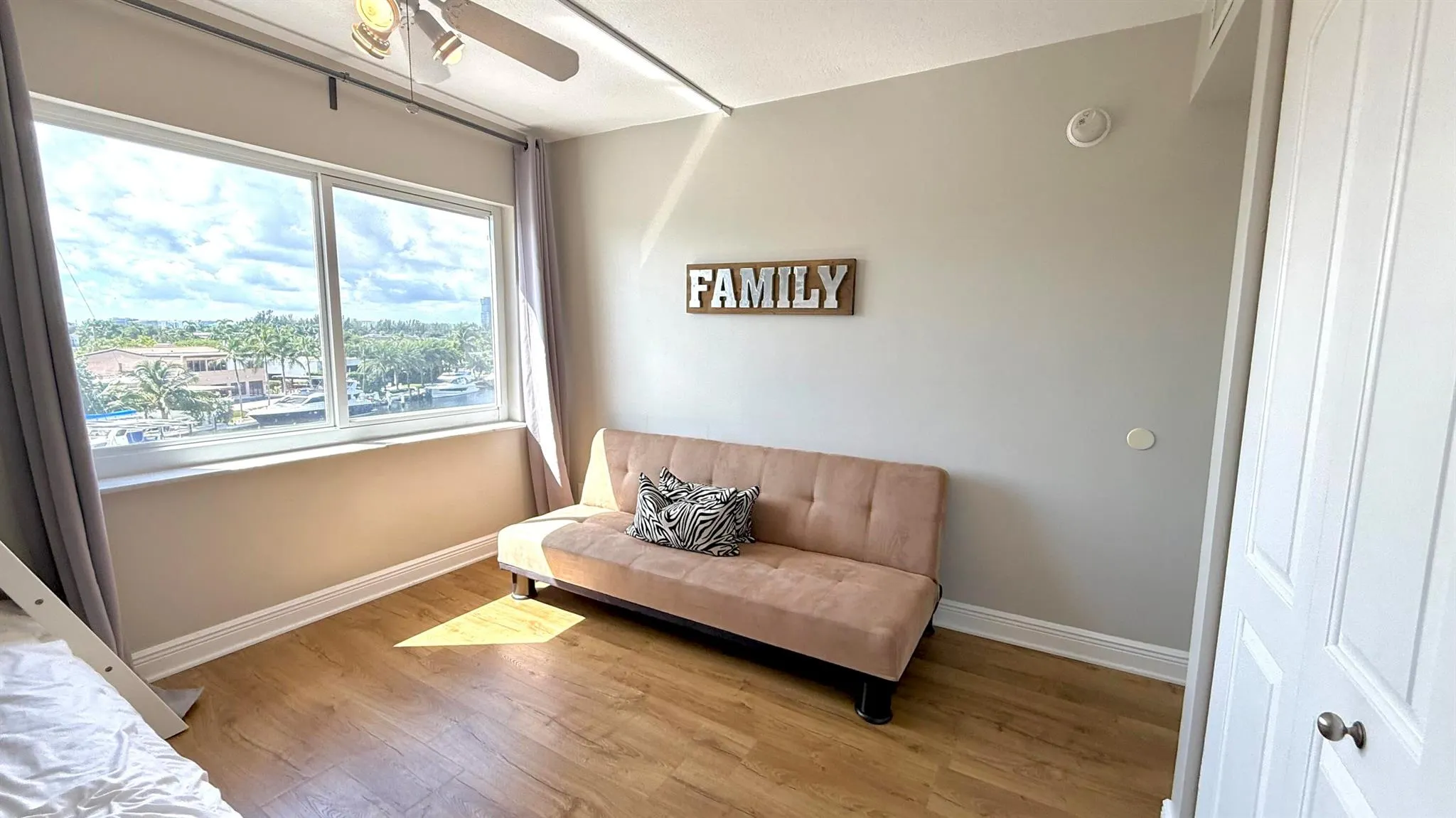 401 Golden Isles Drive, #409