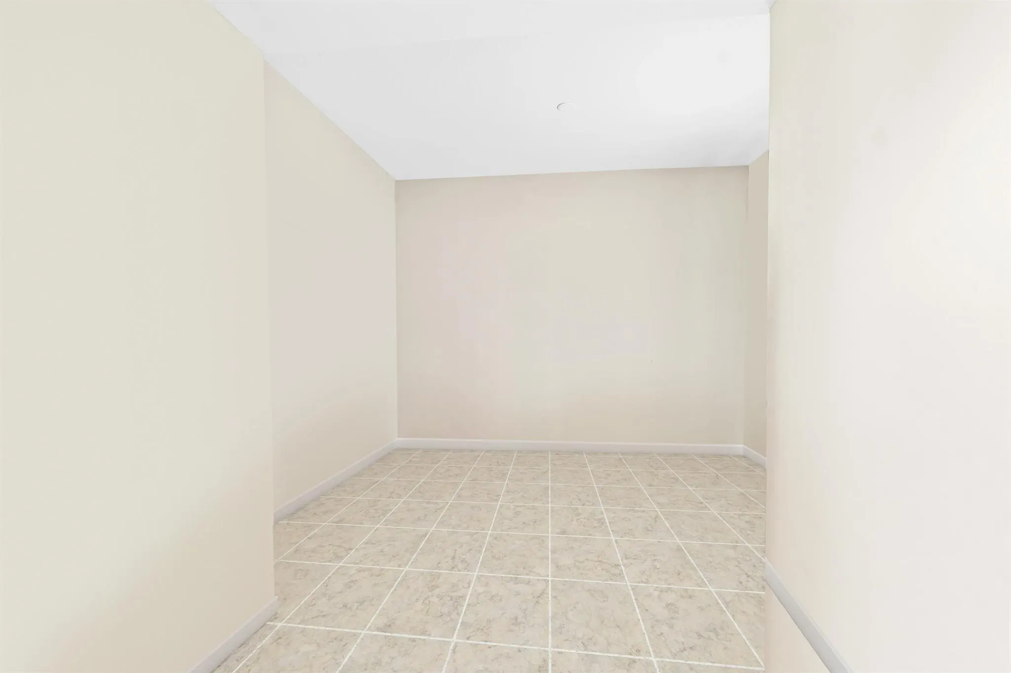 801 S Olive Avenue, #813