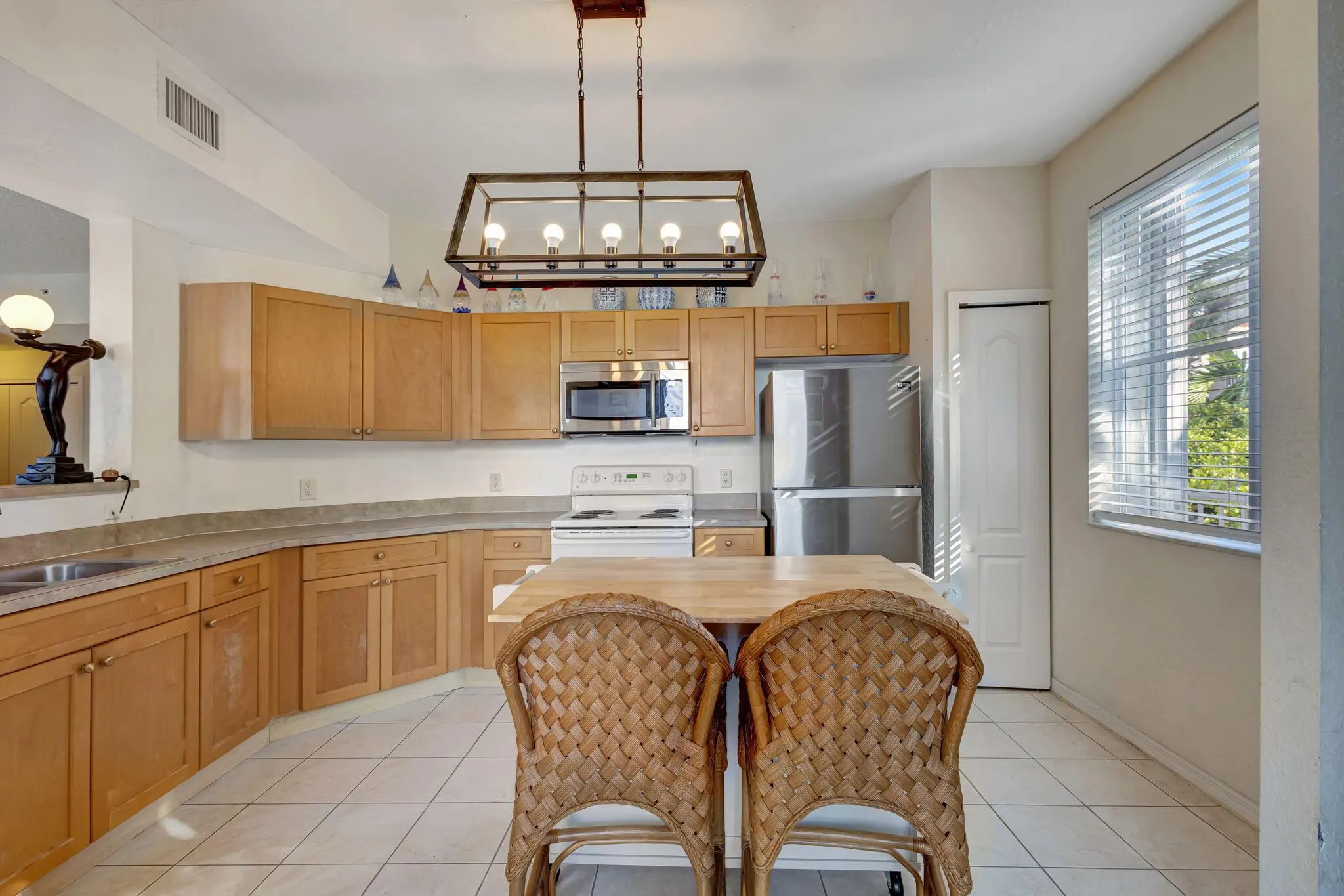 11023 Legacy Lane, #204